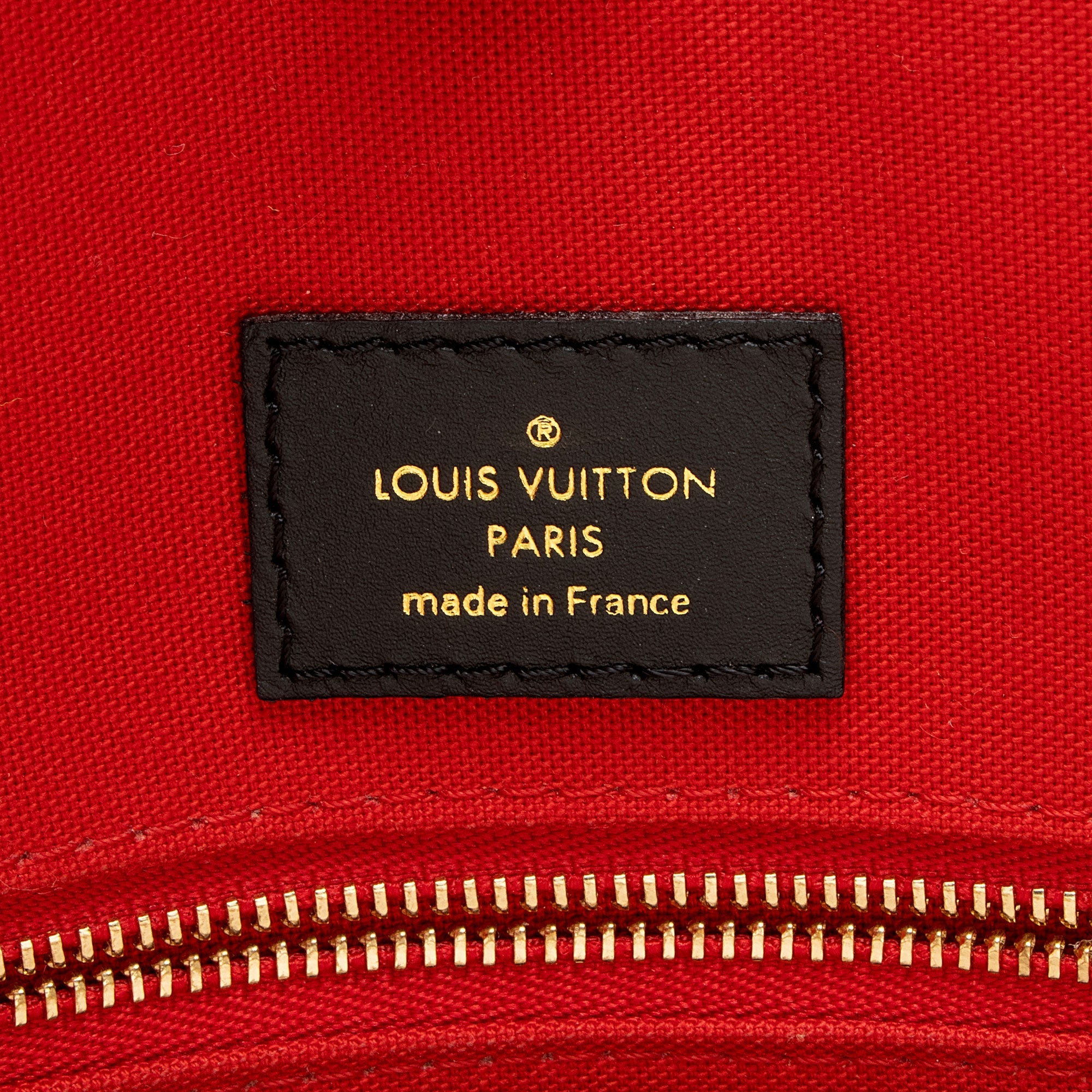 Louis Vuitton Giant Monogram Canvas Onthego MM Tote
