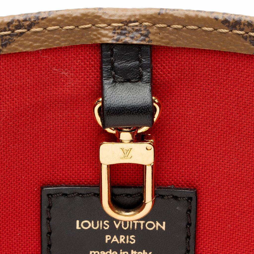 Louis Vuitton Giant Monogram Canvas Onthego MM Tote