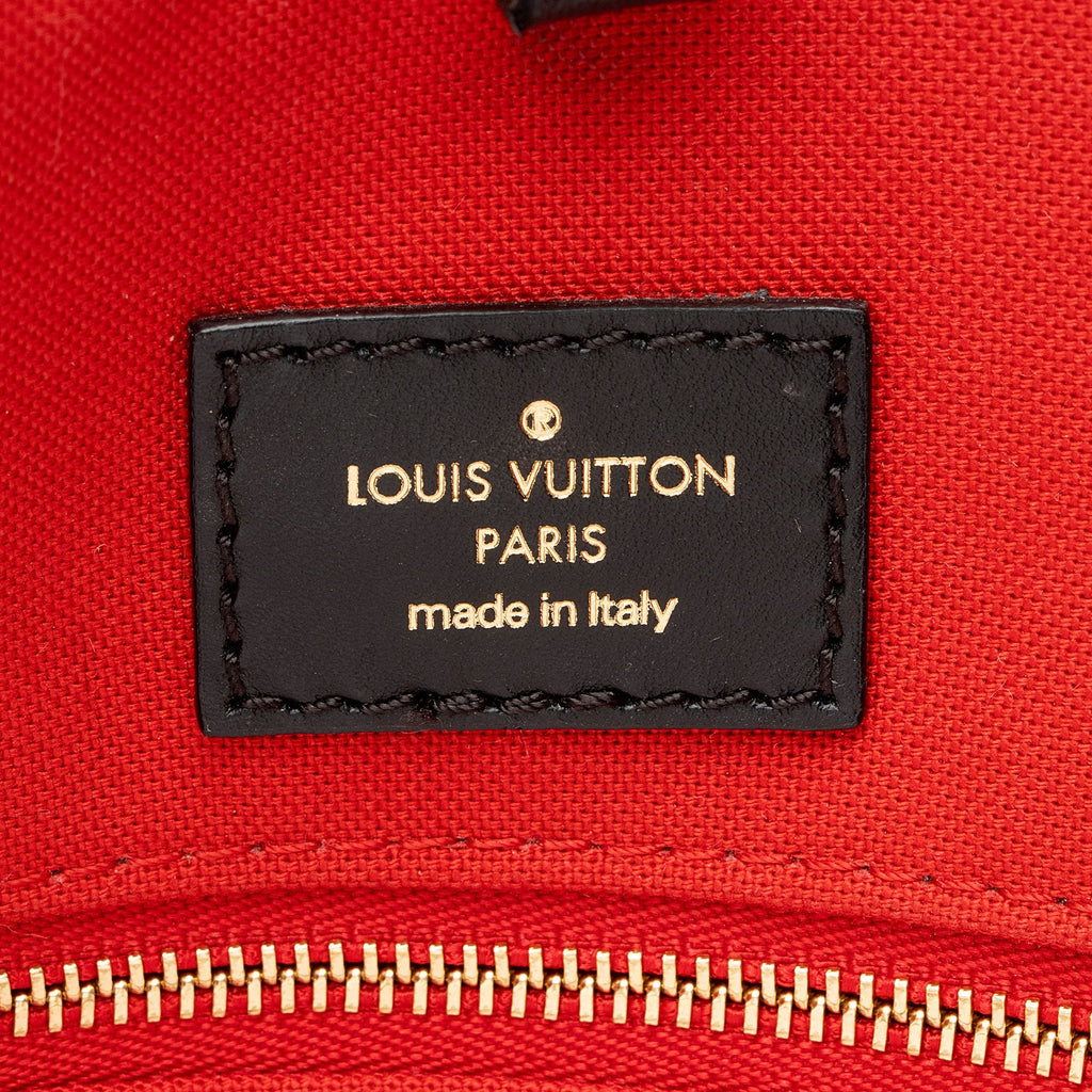 Louis Vuitton Giant Monogram Canvas Onthego MM Tote