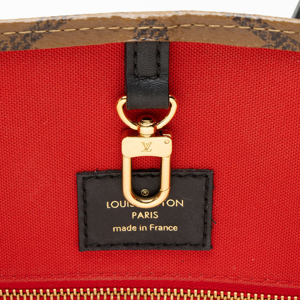 Louis Vuitton Giant Monogram Canvas Onthego MM Tote