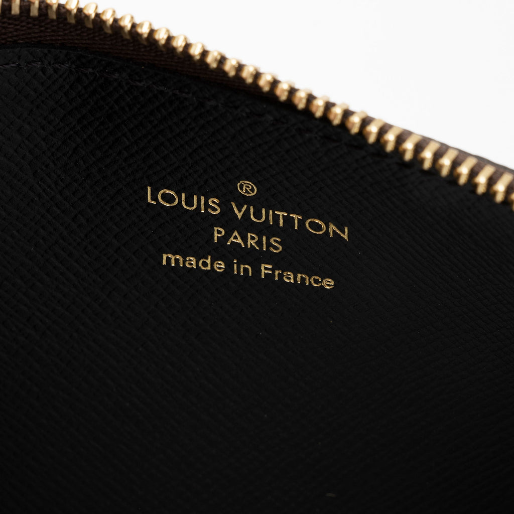 Louis Vuitton Giant Monogram Canvas Trio Pouch (SHF-Dv6Lrn)