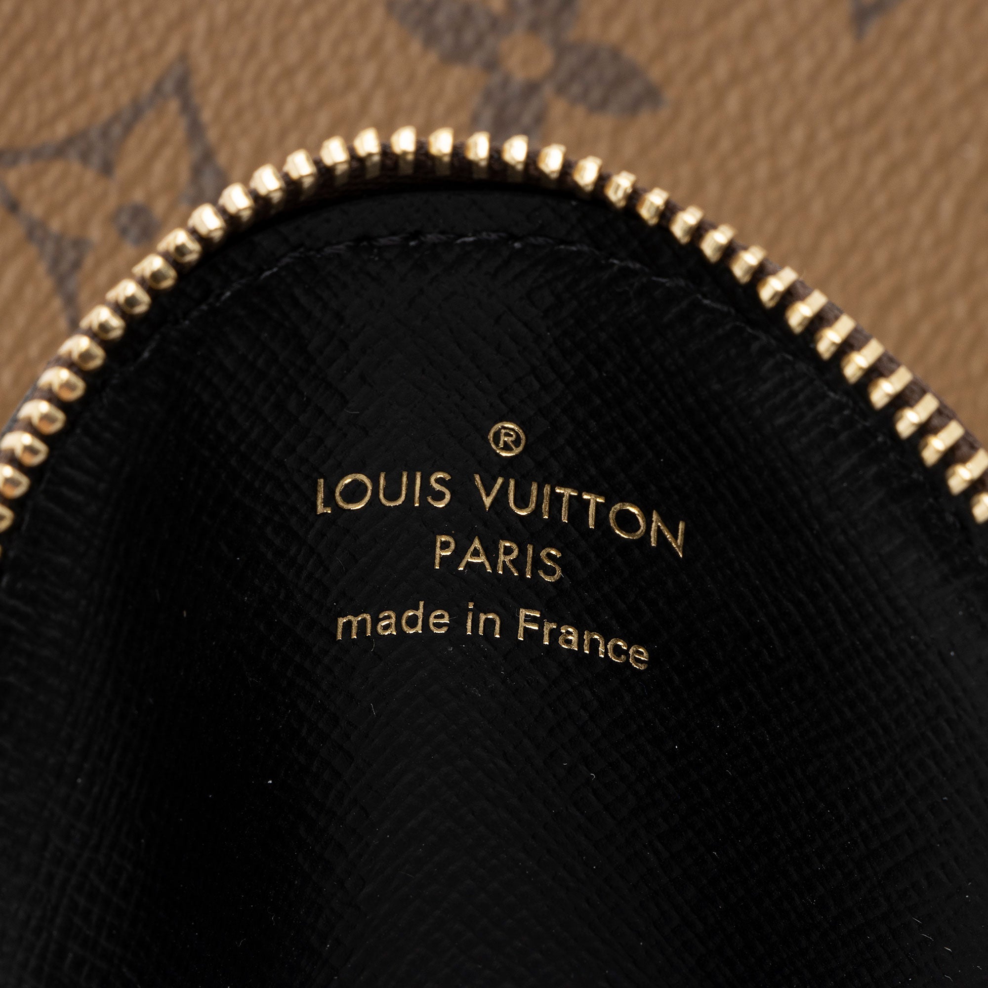 Louis Vuitton Giant Monogram Canvas Trio Pouch (SHF-Dv6Lrn)