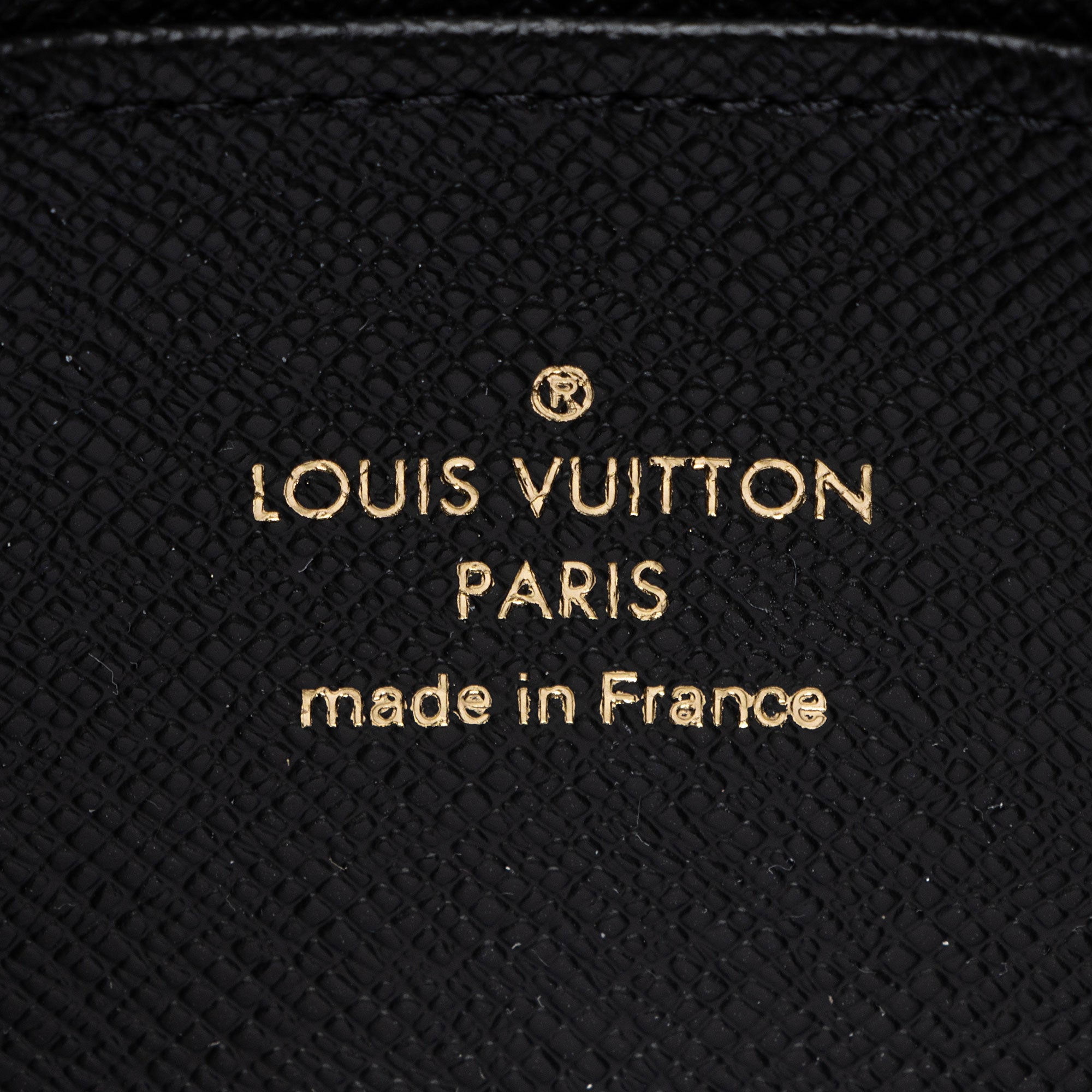 Louis Vuitton Giant Monogram Canvas Zippy Coin Wallet (SHF-Ij8yV0)