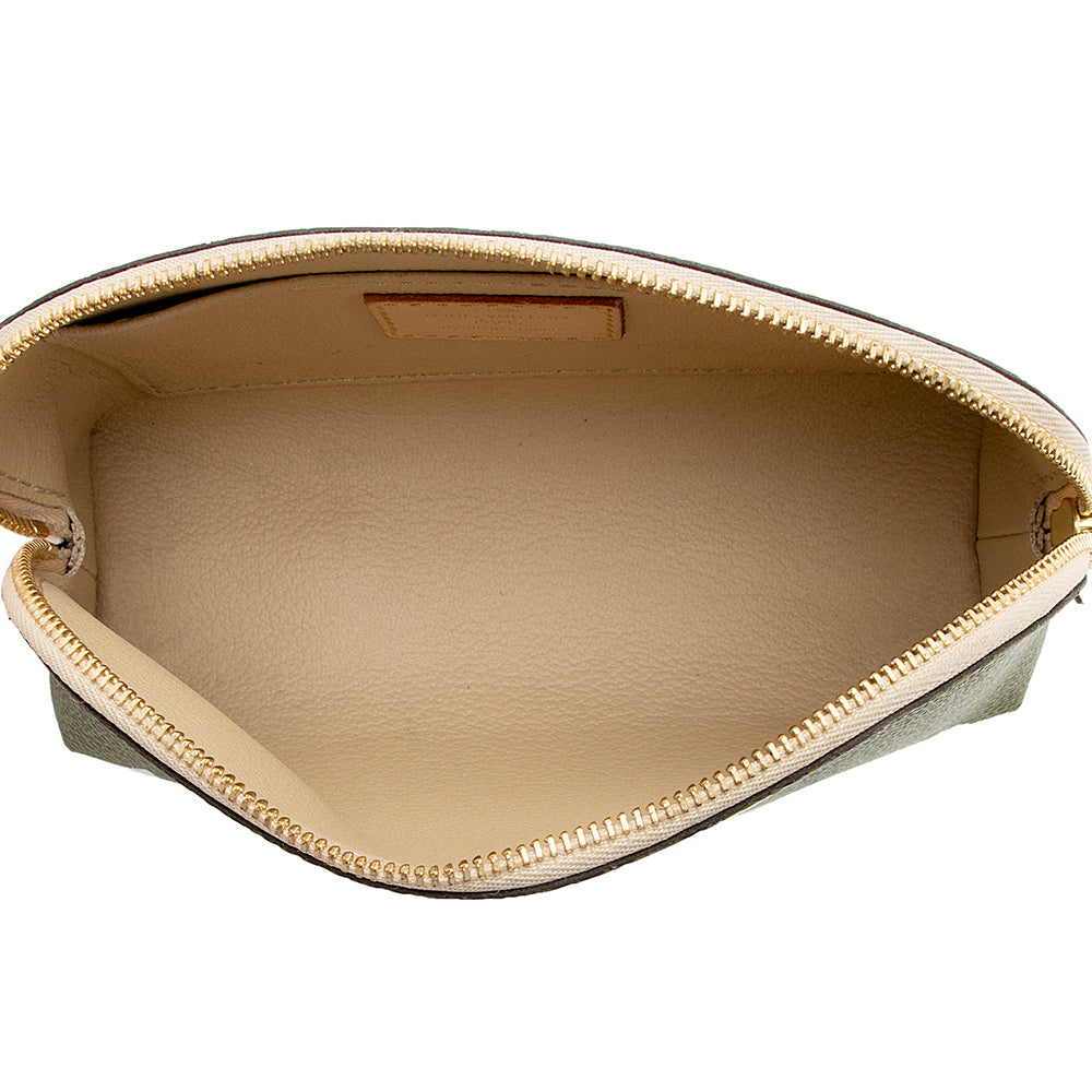 Louis Vuitton Giant Monogram Costmetic Pouch (SHF-16402)