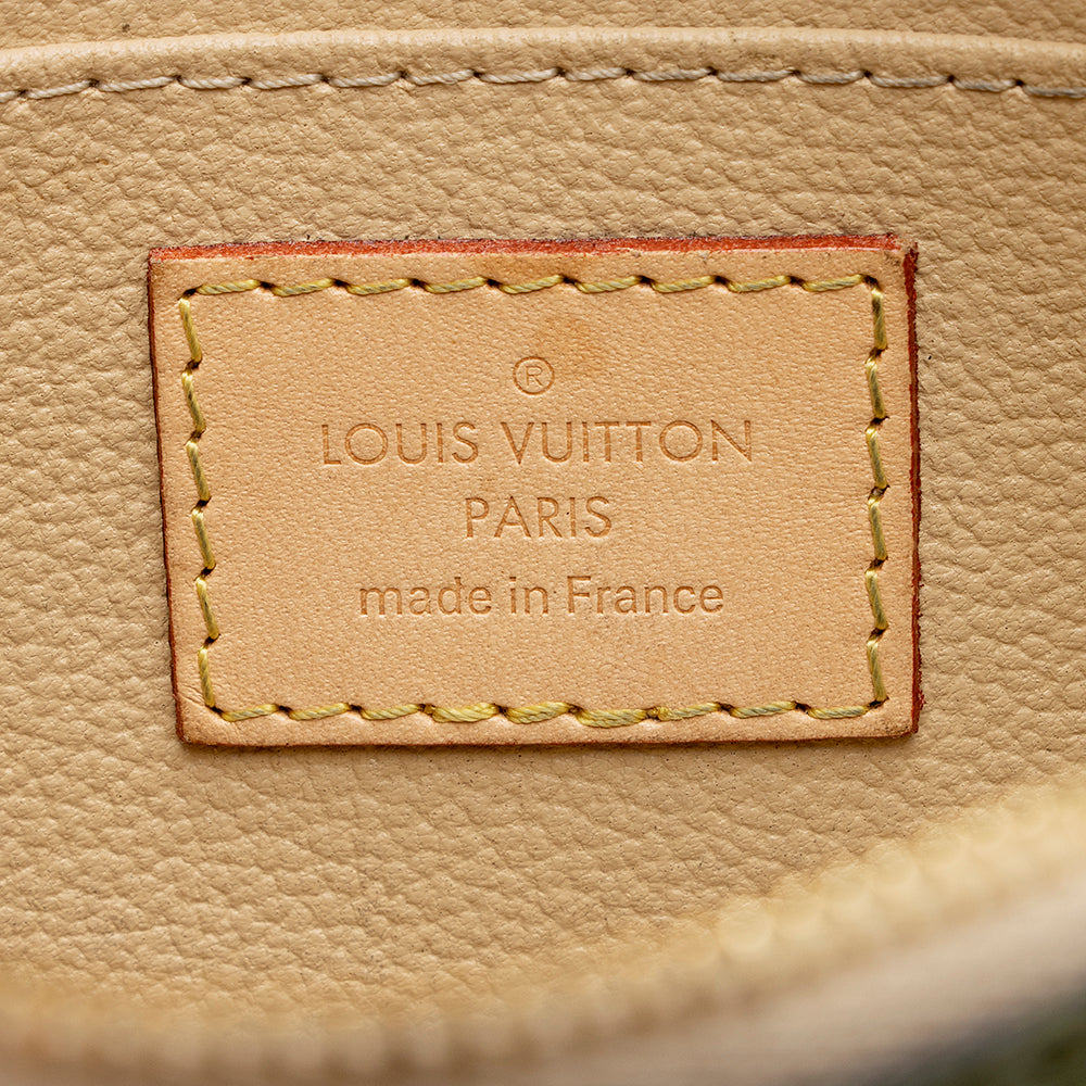 Louis Vuitton Giant Monogram Costmetic Pouch (SHF-16402)