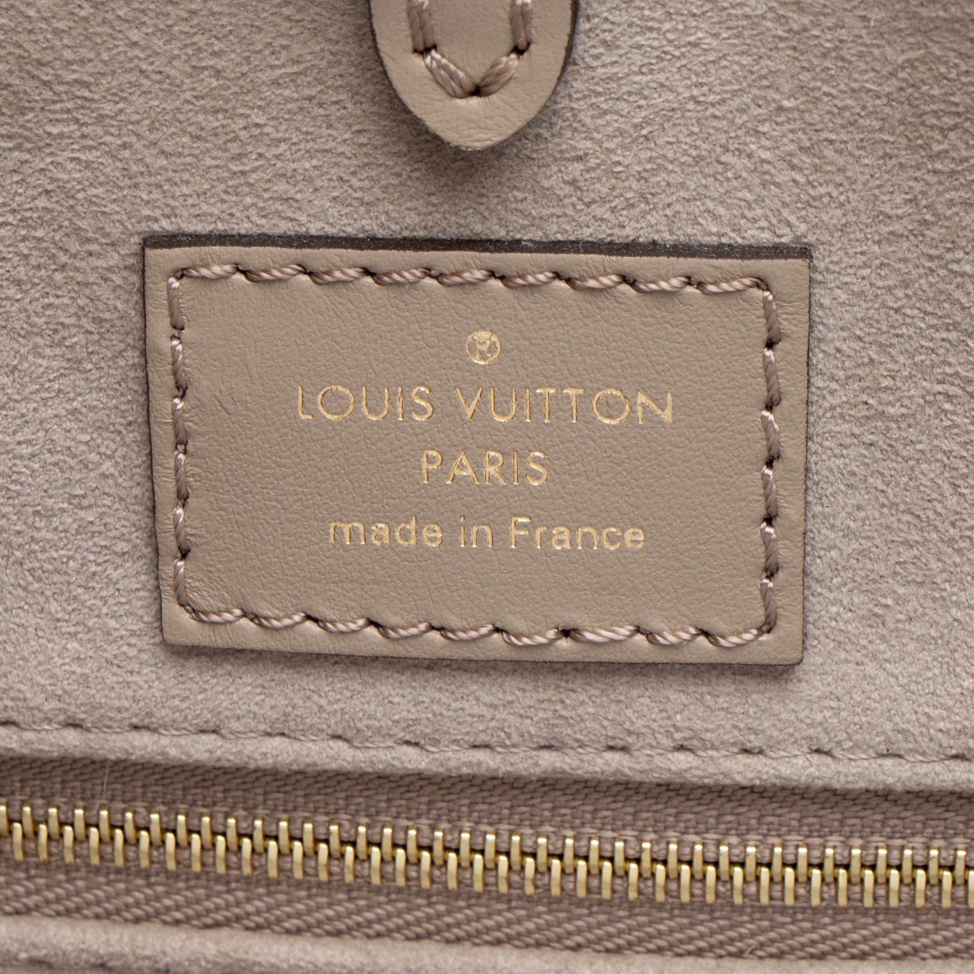 Louis Vuitton Giant Monogram Empreinte Bicolor Bicolor Onthego MM Tote