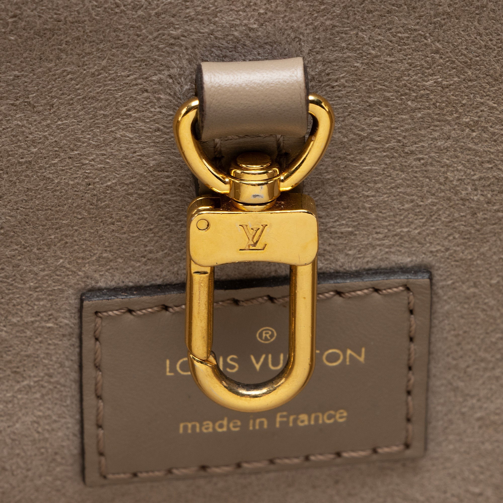 Louis Vuitton Giant Monogram Empreinte Bicolor Onthego MM Tote