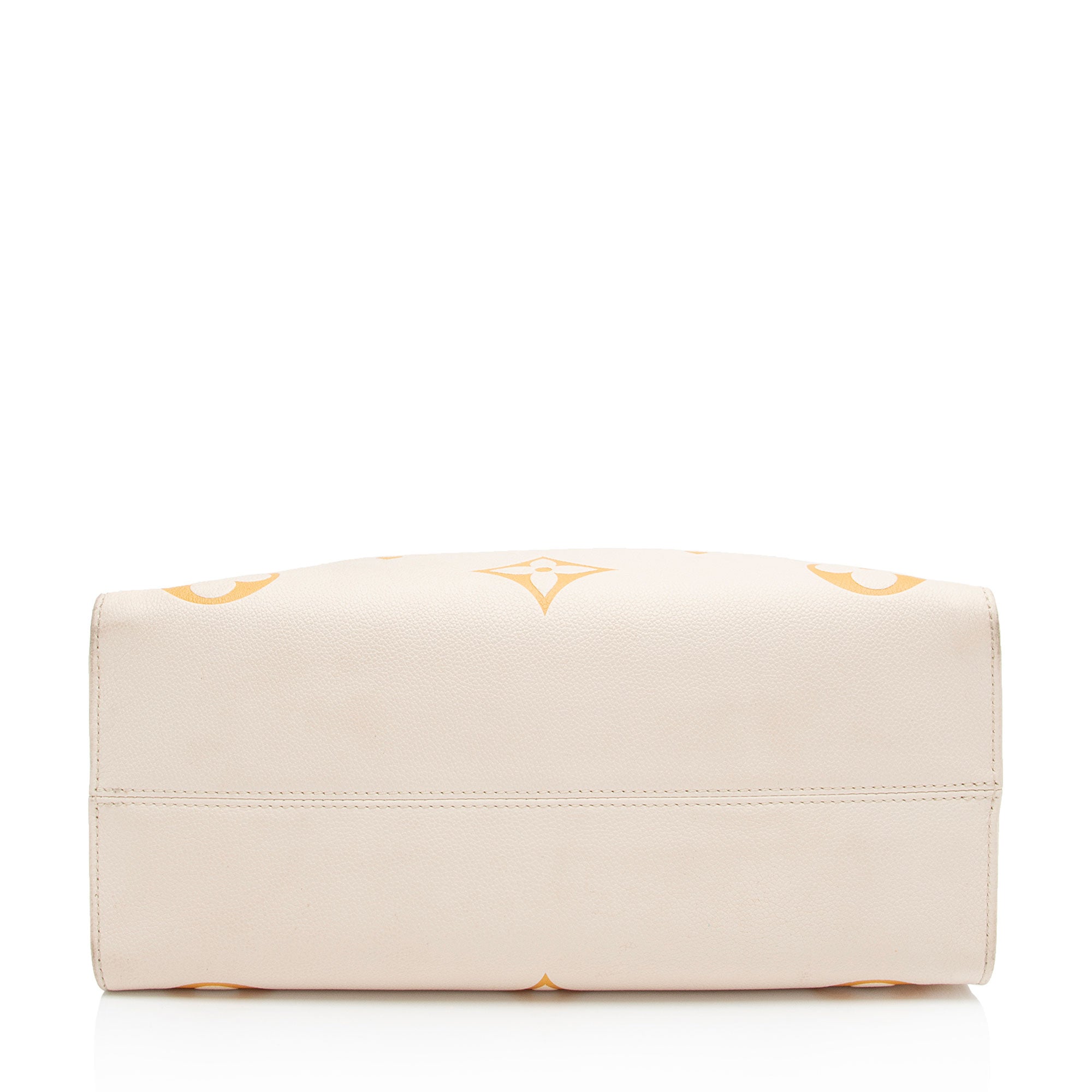Louis Vuitton Giant Monogram Empreinte By The Pool Onthego MM Tote (SHF-iNMB0S)