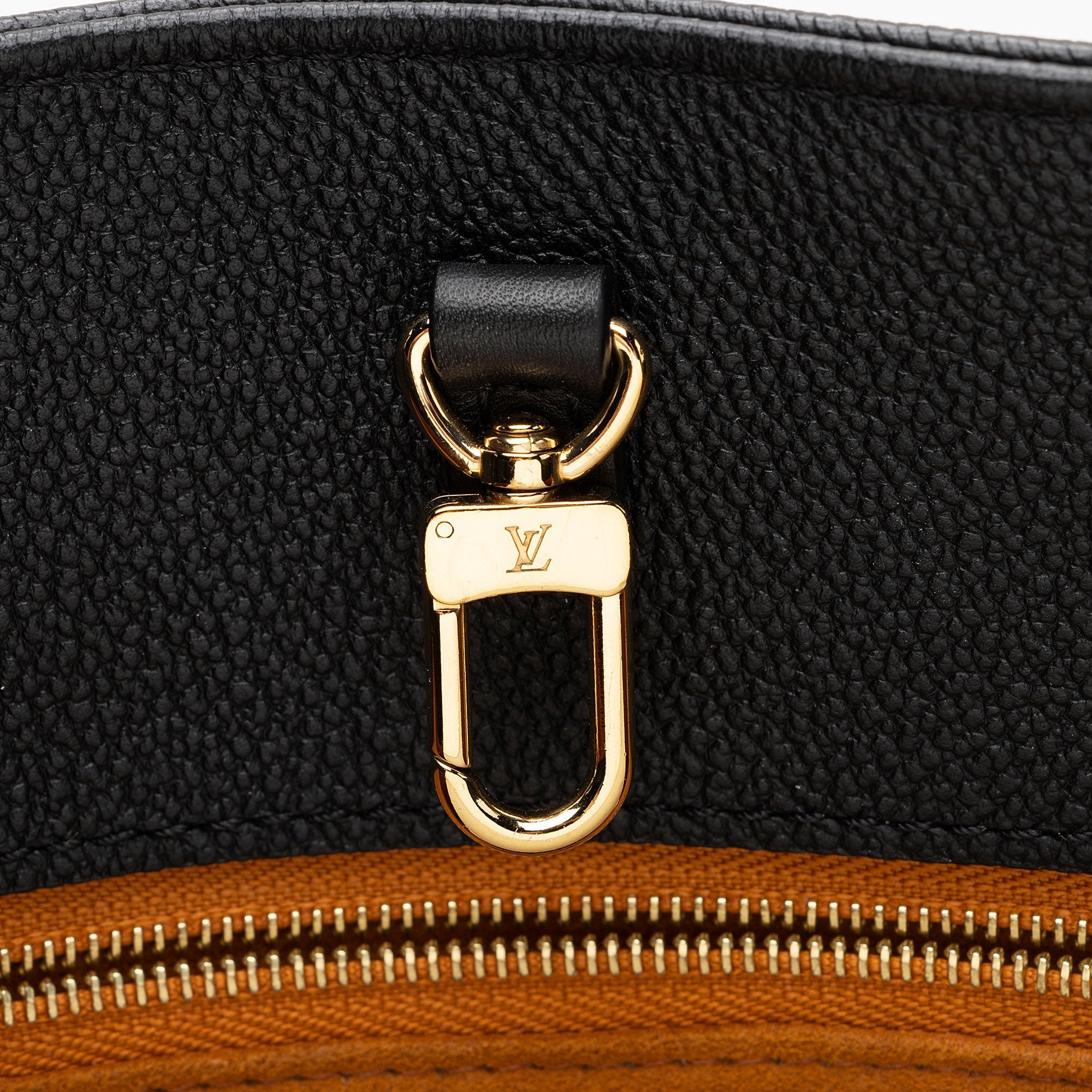 Louis Vuitton Giant Monogram Empreinte Onthego GM Tote (SHF-HrL54o)