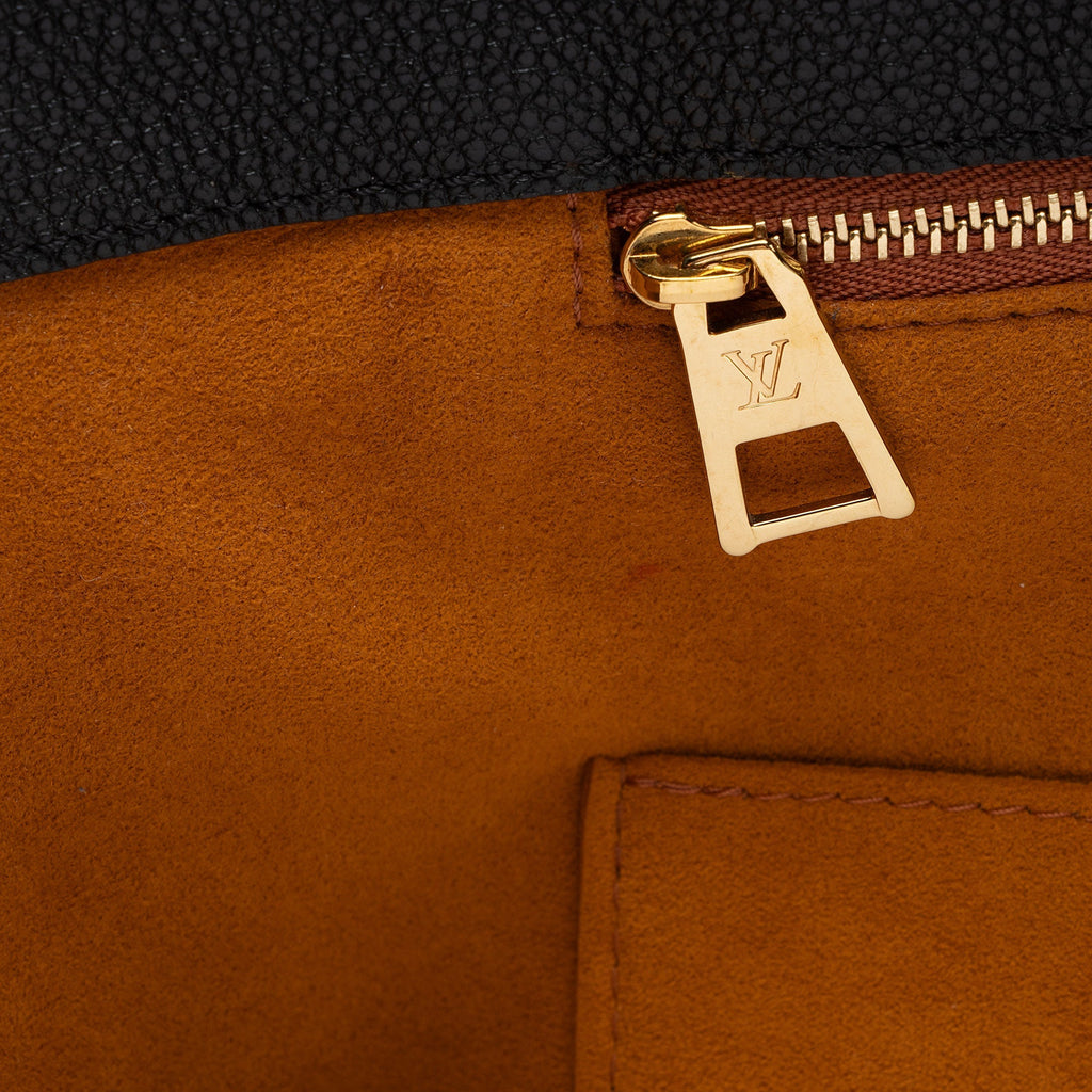 Louis Vuitton Giant Monogram Empreinte Onthego GM Tote (SHF-Lgb7yG)