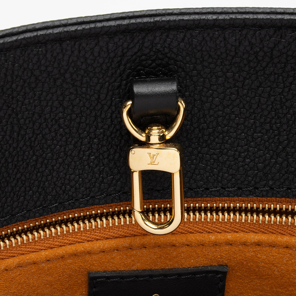 Louis Vuitton Giant Monogram Empreinte Onthego MM Tote (SHF-7wI8Am)