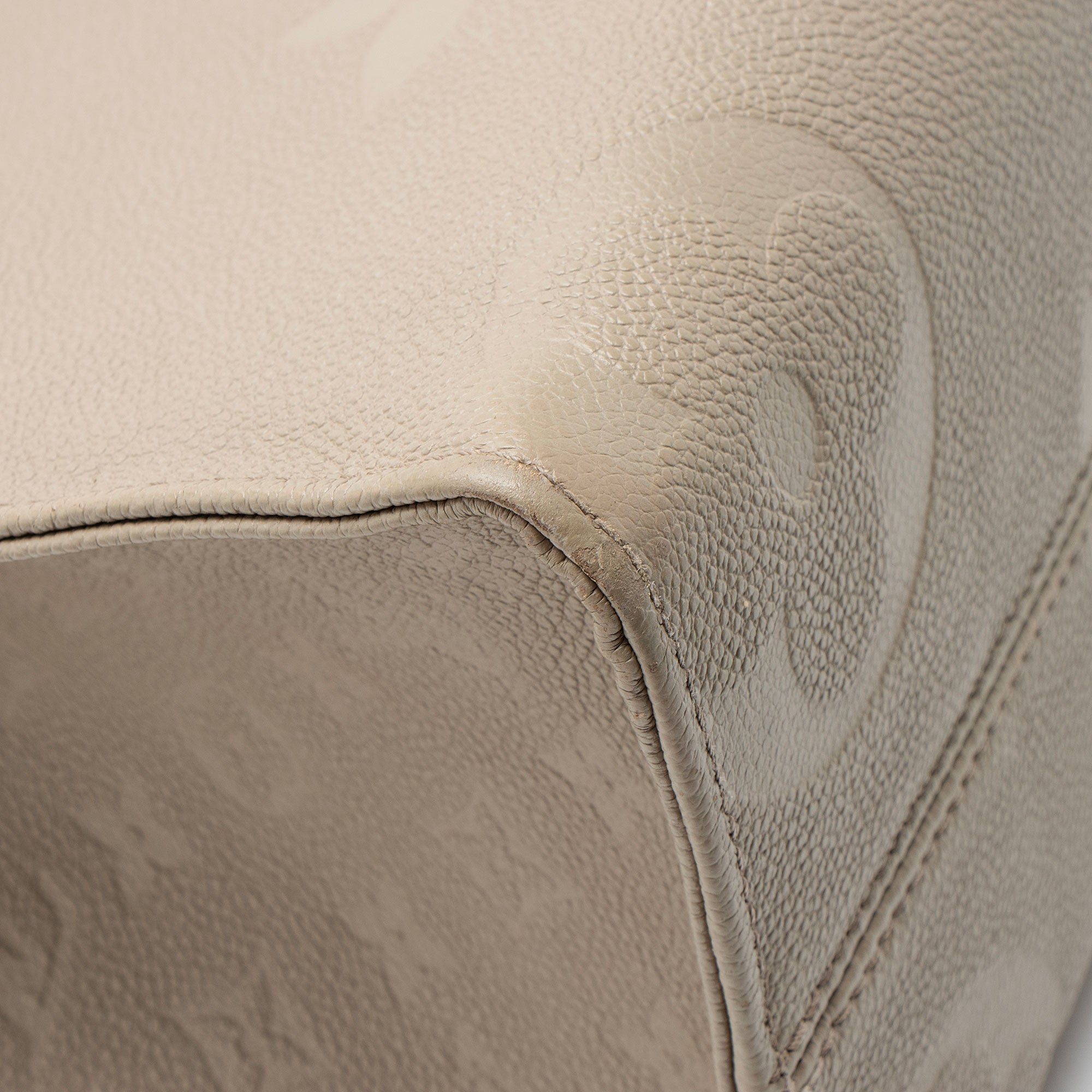 Louis Vuitton Giant Monogram Empreinte Onthego MM Tote