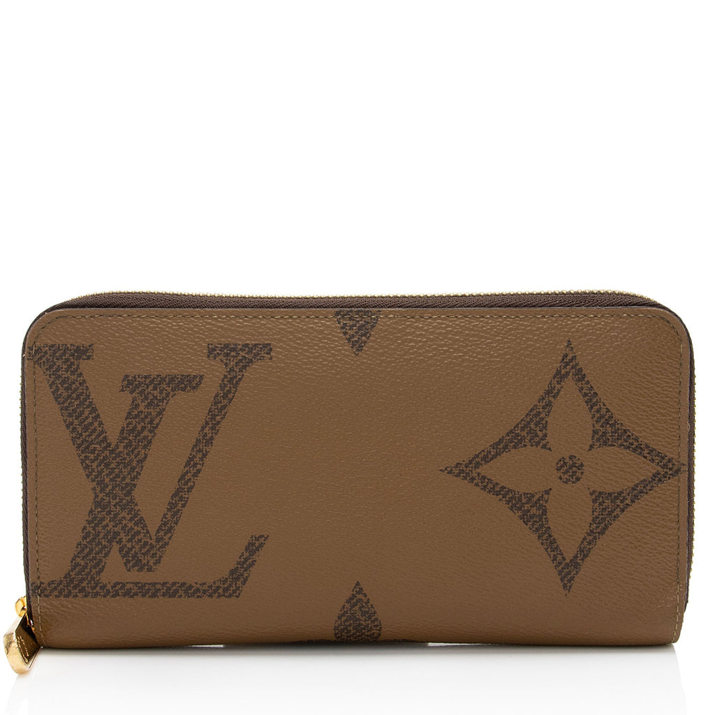 Louis Vuitton Giant Reverse Monogram Zippy Wallet (SHF-3YDrBj)