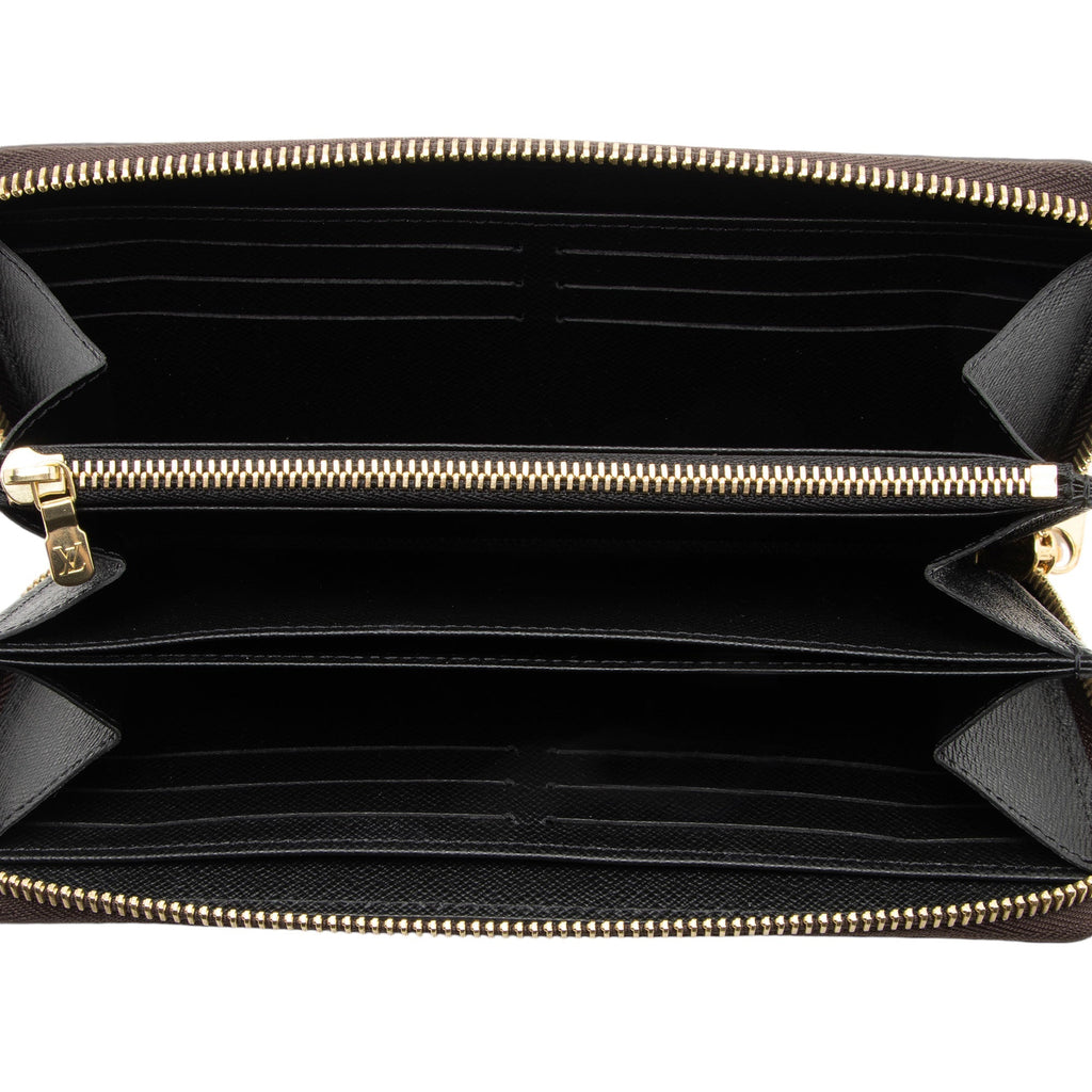 Louis Vuitton Giant Reverse Monogram Zippy Wallet (SHF-bmc8HZ)