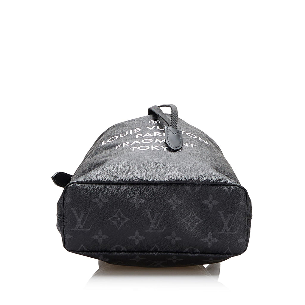 Louis Vuitton LV X Fragment Monogram Eclipse Bucket Bag (SHG-MQ6c0d)