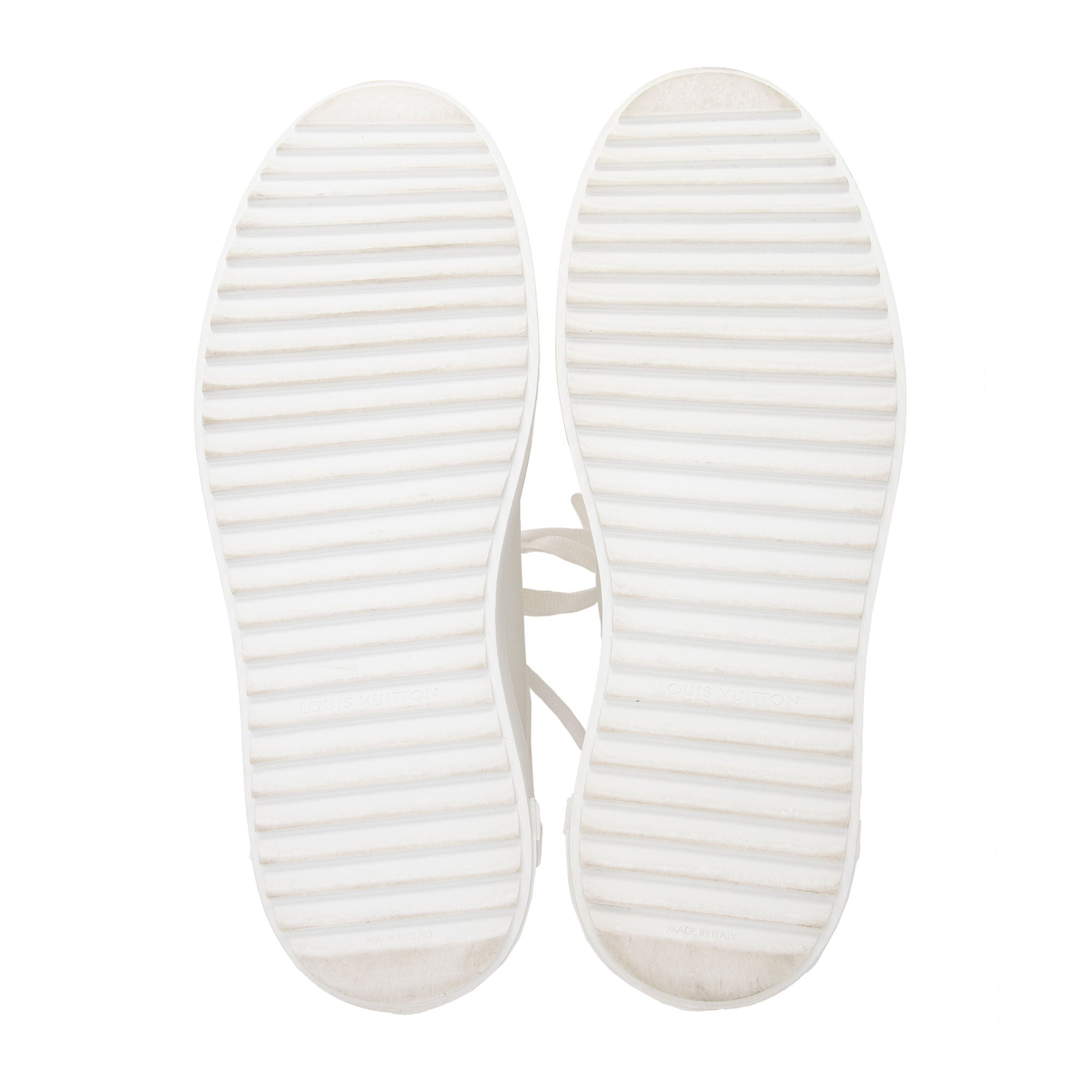 Louis Vuitton Leather Monogram Time Out Sneakers - Size 9 / 39 (SHF-Fi72wJ)