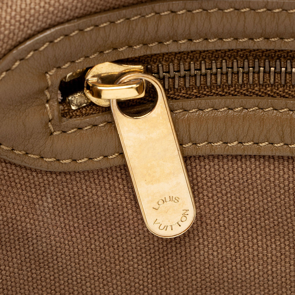 Louis Vuitton Limited Edition Canvas That's Love 2 MM Tote