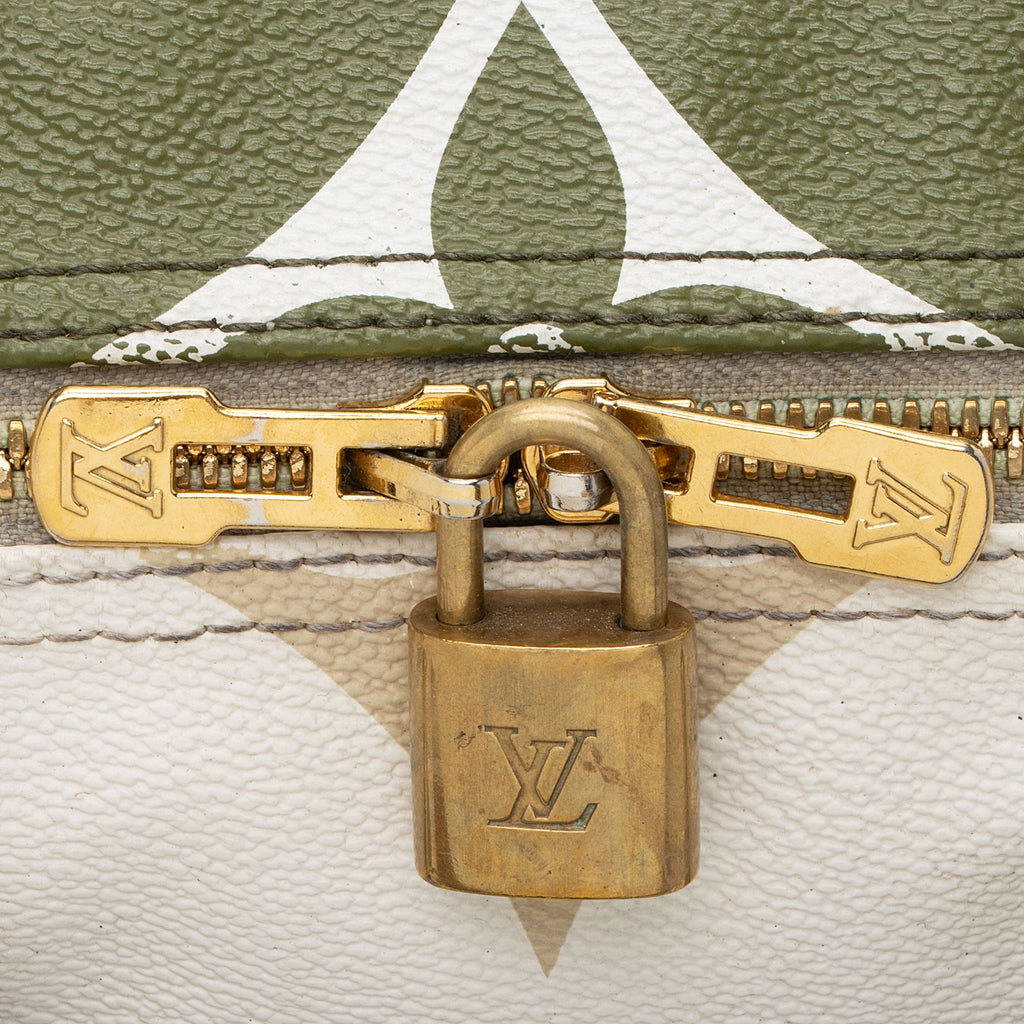 Louis Vuitton Limited Edition Giant Monogram Canvas Speedy Bandouliere 30 Satchel (SHF-fC4pMA)
