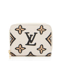 Louis Vuitton Limited Edition Giant Monogram Canvas Wild At Heart Zippy Coin Wallet (SHF-5XyNQz)
