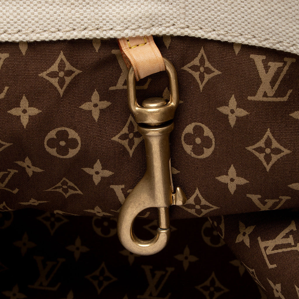 Louis Vuitton Limited Edition Globe Trotter Cabas MM Tote (SHF-OXCz5Q)