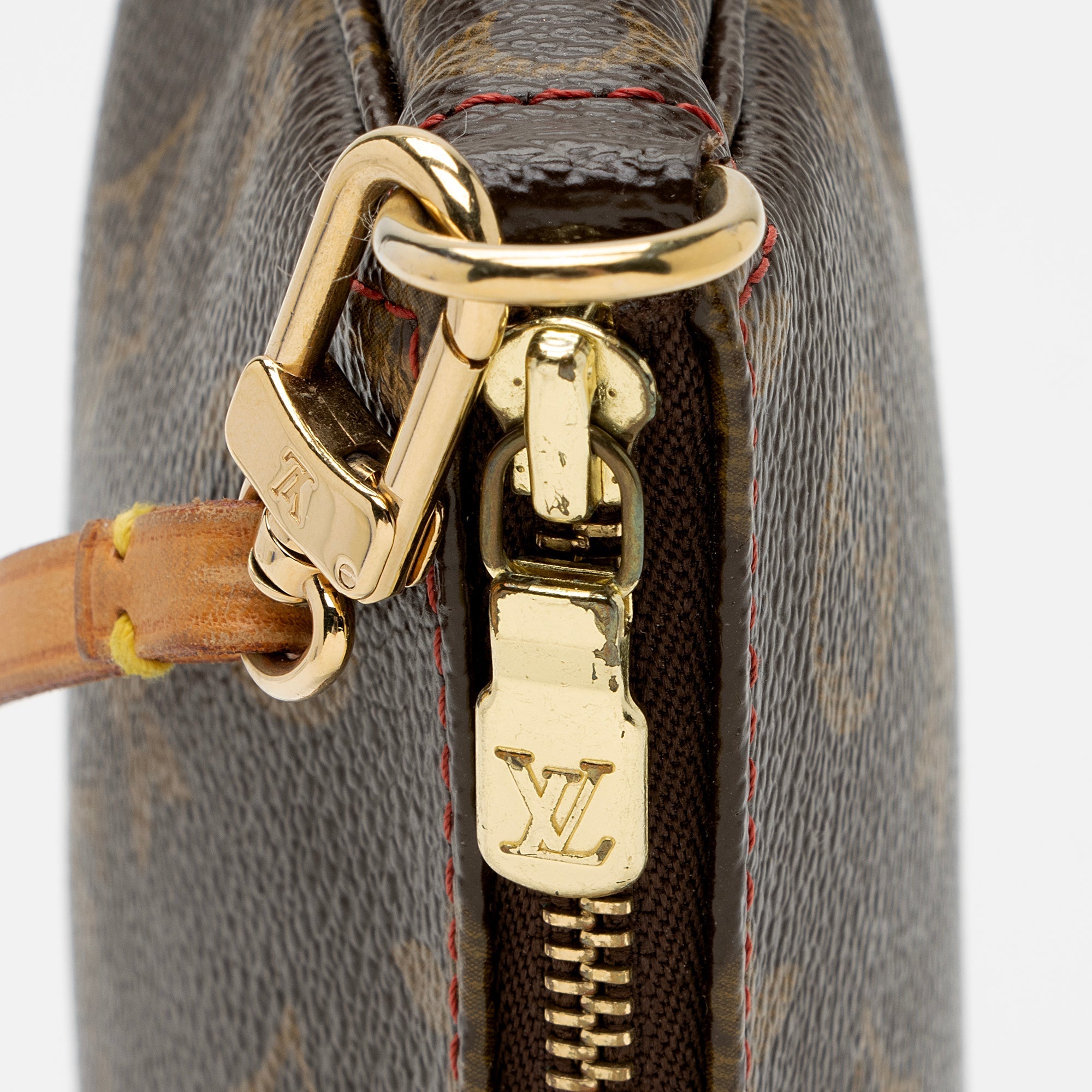 Louis Vuitton Limited Edition Monogram Canvas Cerises Pochette Accessoires (SHF-LtEMPw)