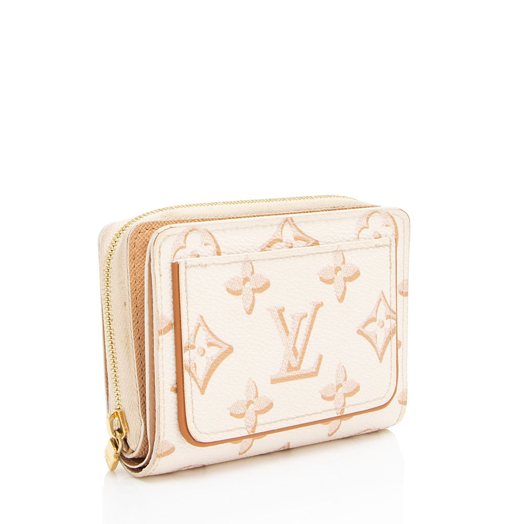 Louis Vuitton Limited Edition Monogram Canvas Fall For You Lou Wallet