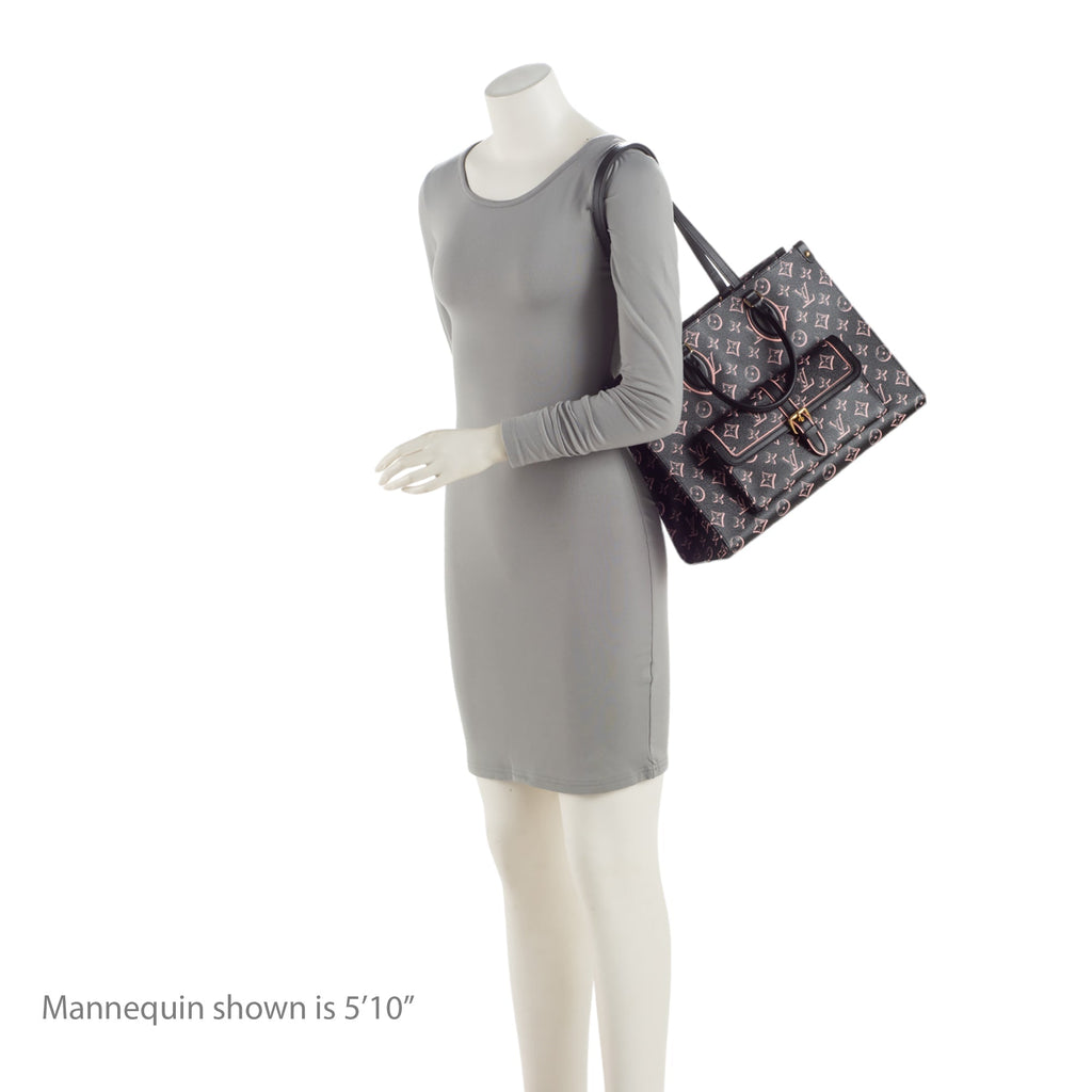 Louis Vuitton Limited Edition Monogram Canvas Fall For You Onthego MM Tote (SHF-5wj4Ba)