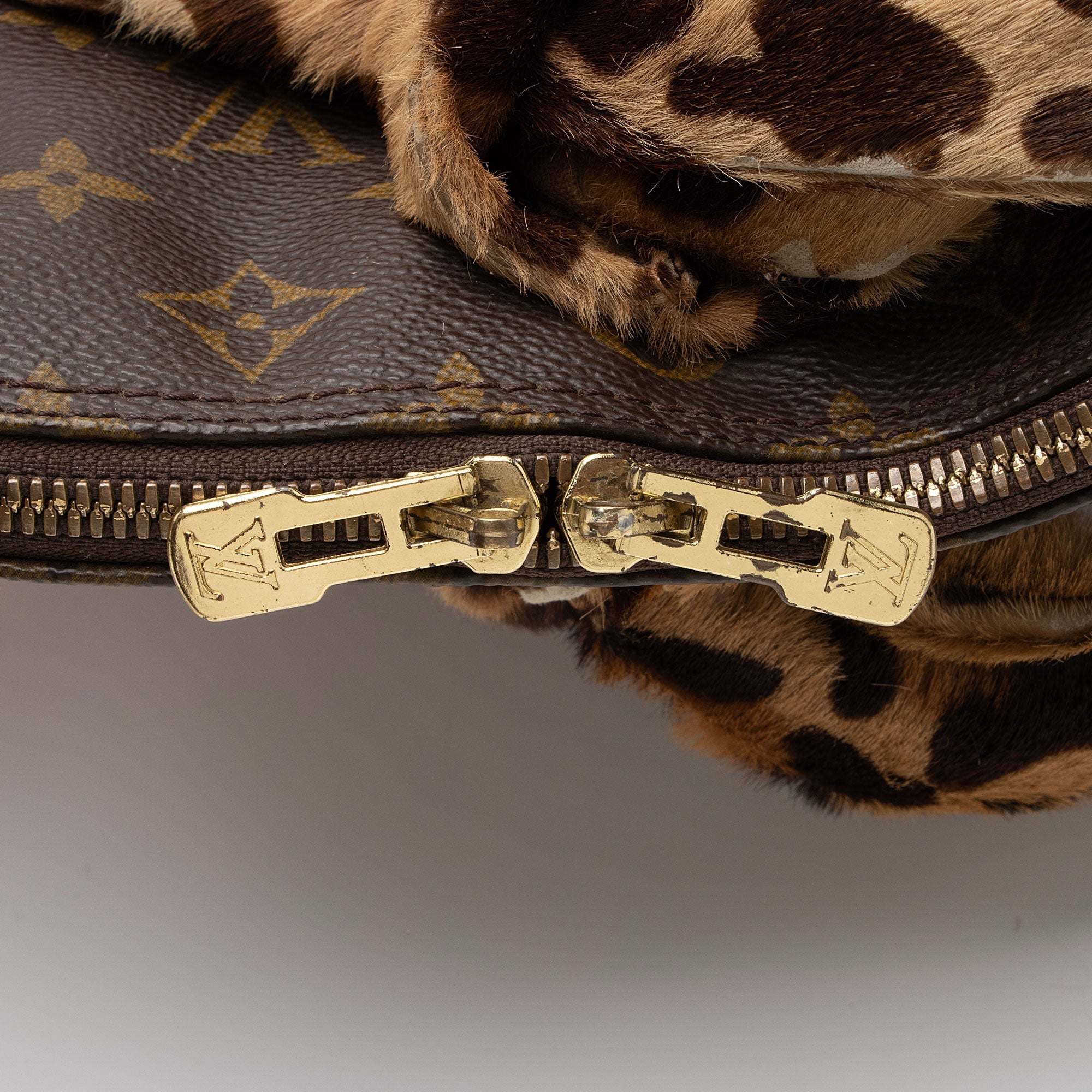 Louis Vuitton Limited Edition Monogram Canvas Leopard Pony Hair Allia Alma Satchel (SHF-7m3MG9)