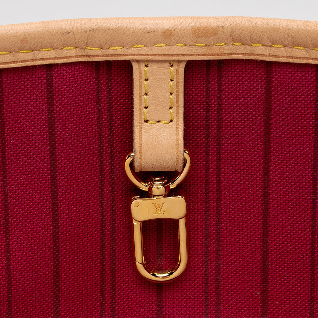 Louis Vuitton Limited Edition Monogram Canvas Patches Neverfull MM Tote