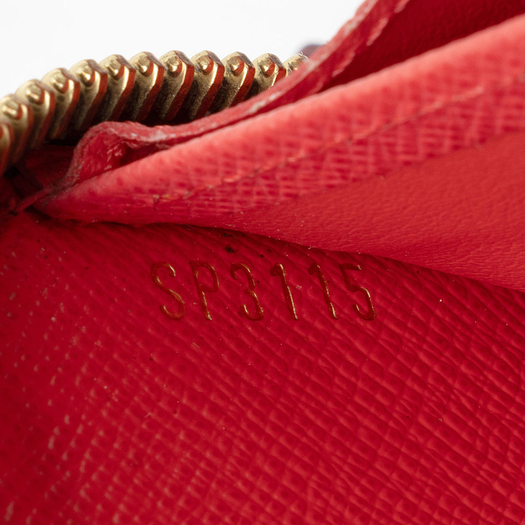 Louis Vuitton Limited Edition Monogram Canvas Totem Zippy Wallet (SHF-uA5Cw6)
