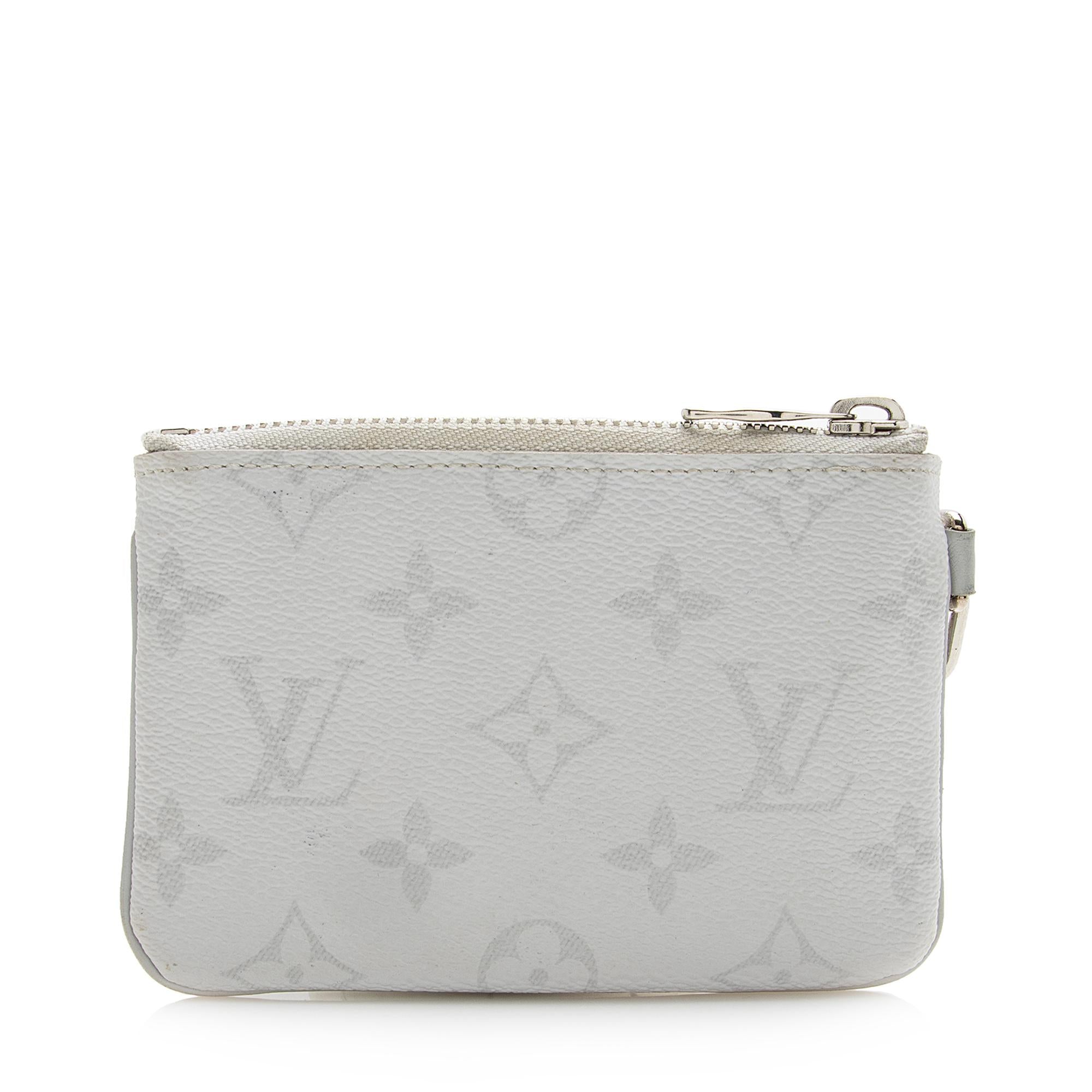 Louis Vuitton Limited Edition Monogram Chalk Canvas Logo Story PM Key Pouch (SHF-22616)
