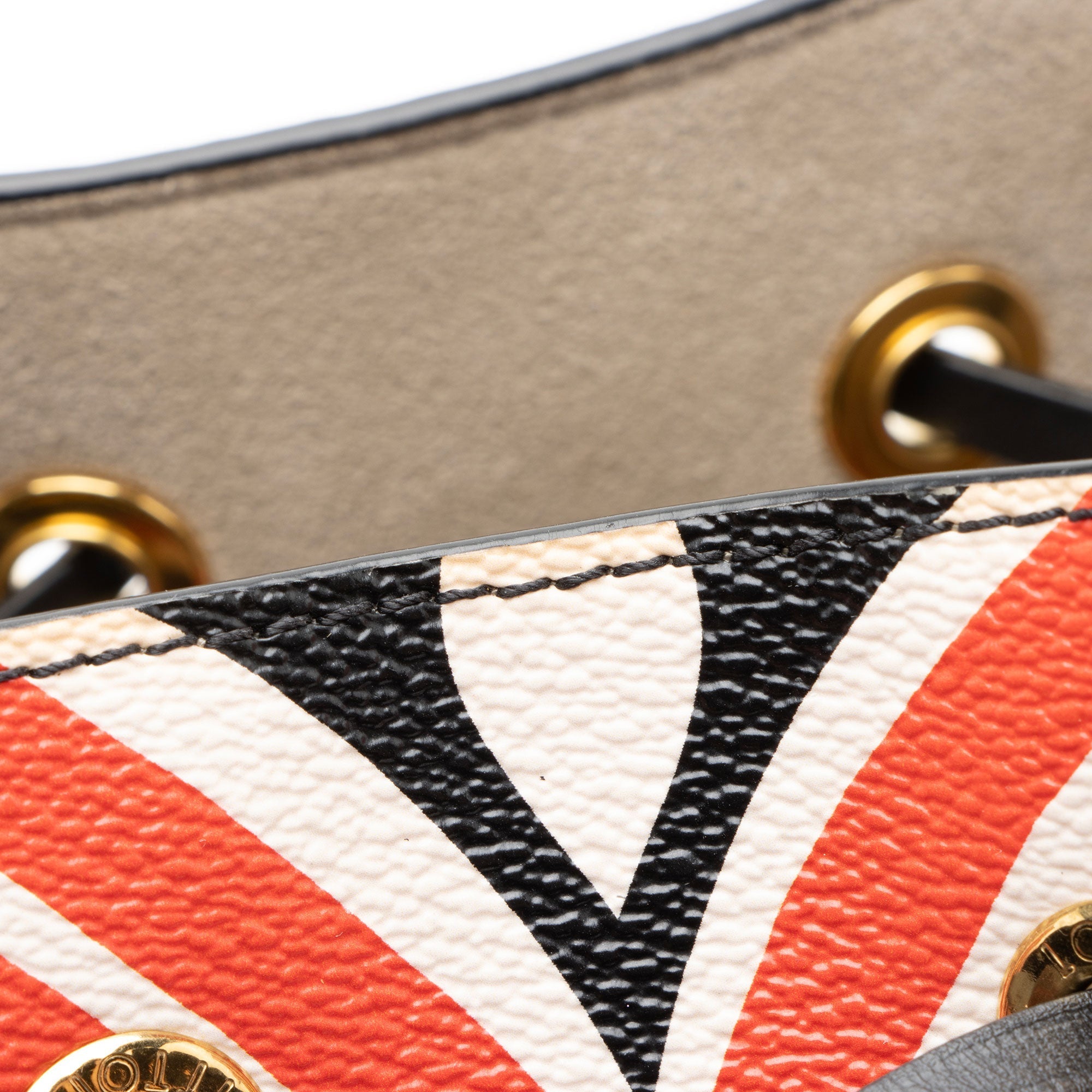 Louis Vuitton Limited Edition Monogram Crafty Neonoe MM Shoulder Bag