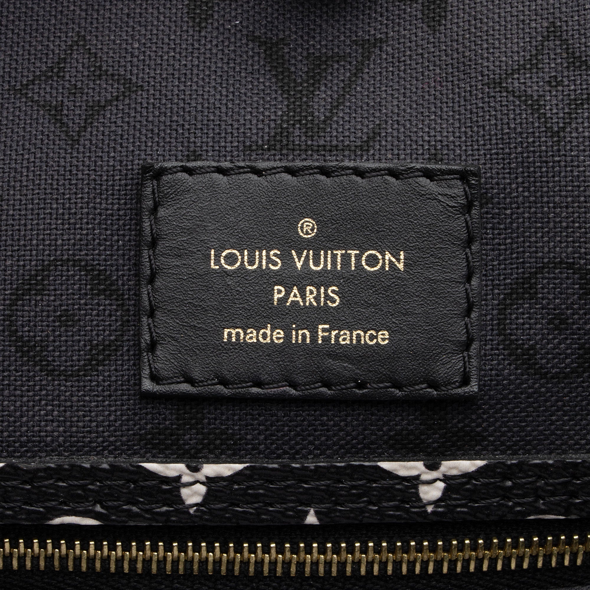 Louis Vuitton Limited Edition Monogram Crafty Neverfull MM Tote (SHF-x7Ipzi)