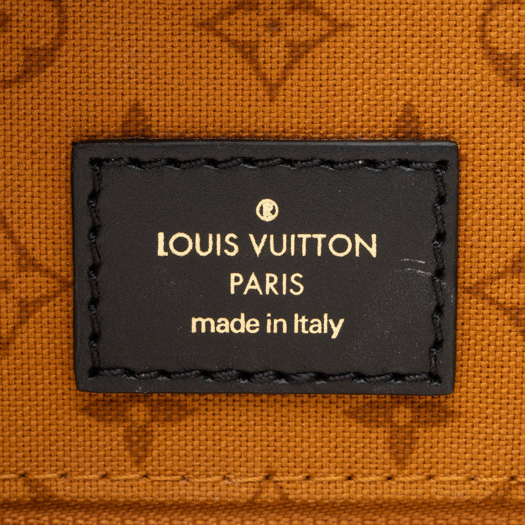 Louis Vuitton Limited Edition Monogram Crafty Onthego GM Tote (SHF-4snihc)