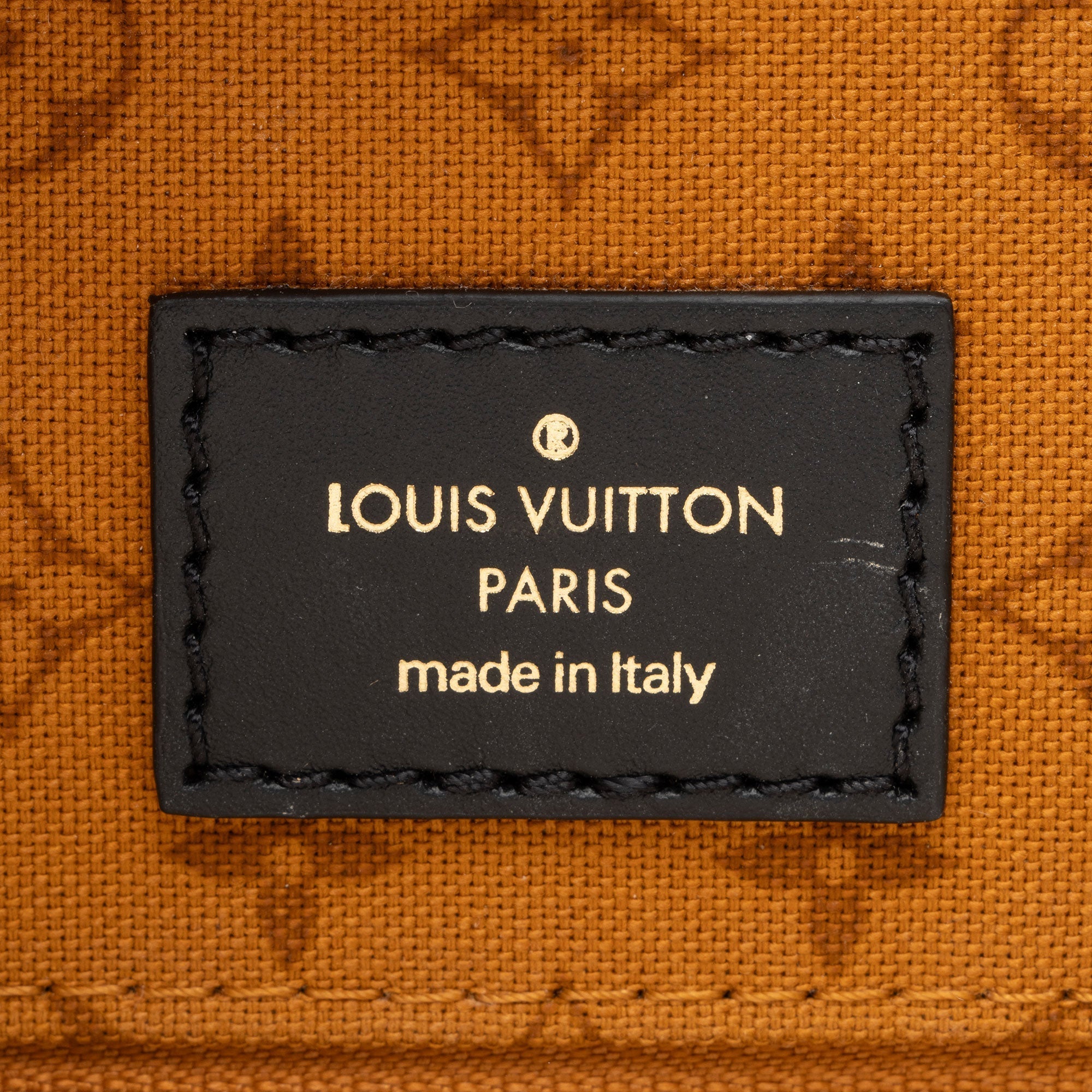 Louis Vuitton Limited Edition Monogram Crafty Onthego GM Tote (SHF-4snihc)