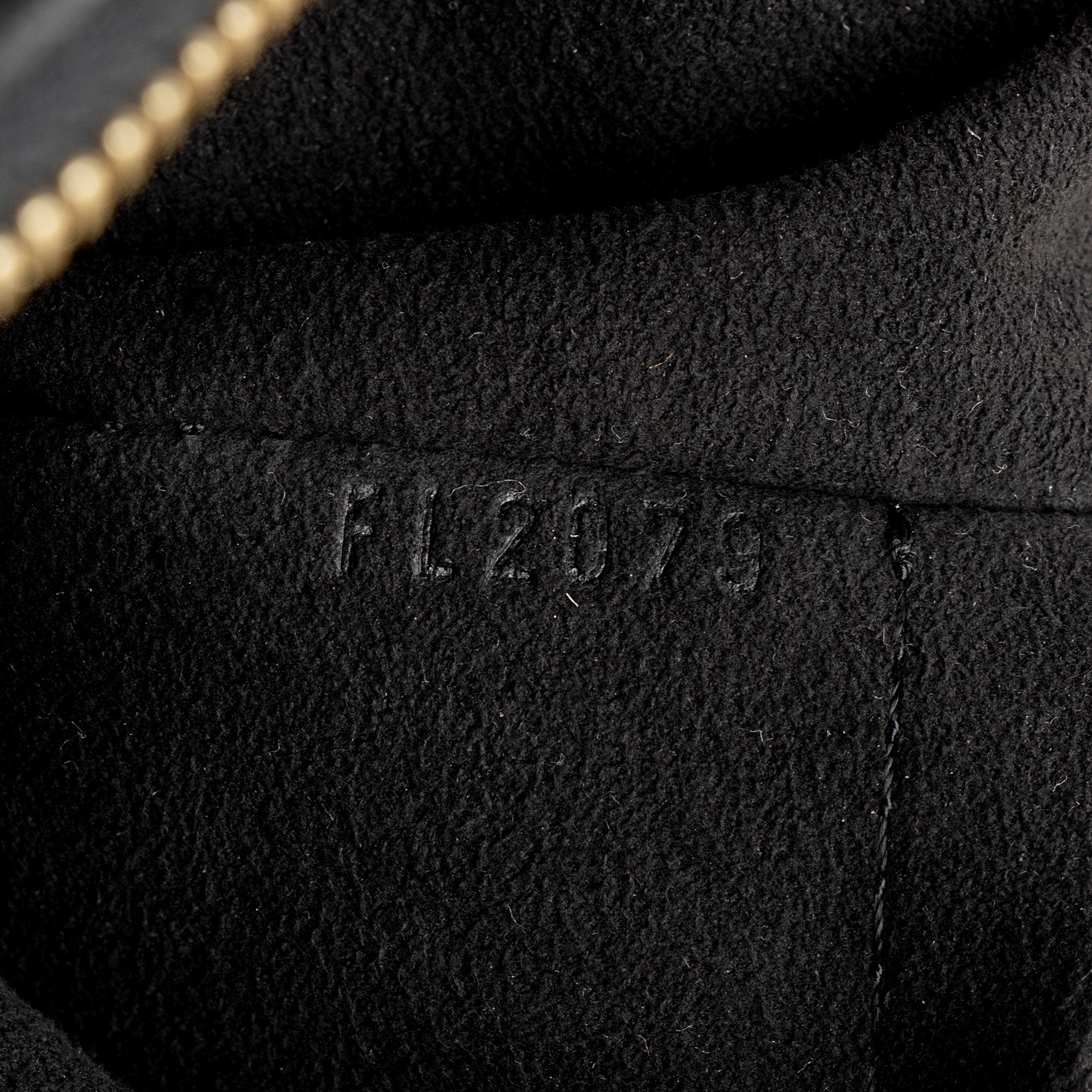 Louis Vuitton Limited Edition Monogram Eclipse Alma Satchel (SHF-dHcEEA)