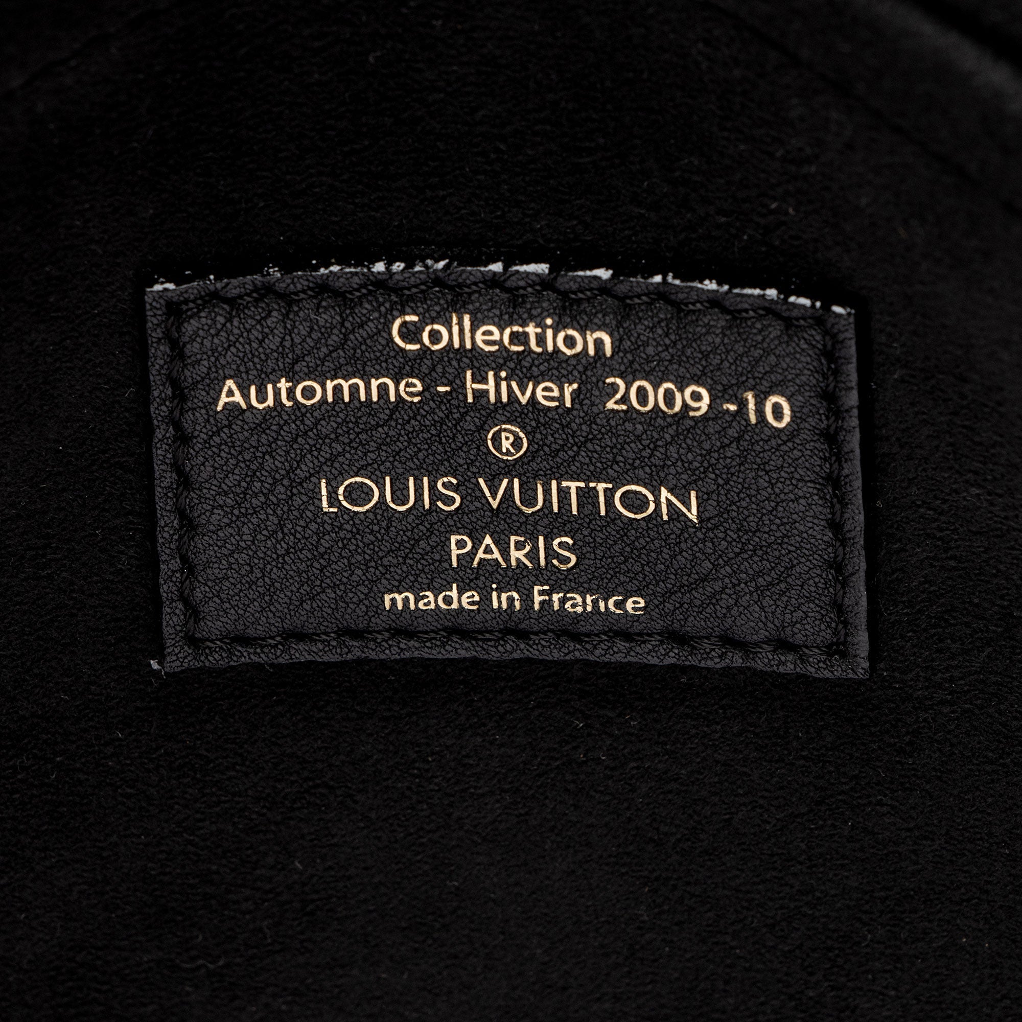 Louis Vuitton Limited Edition Monogram Eclipse Alma Satchel (SHF-dHcEEA)
