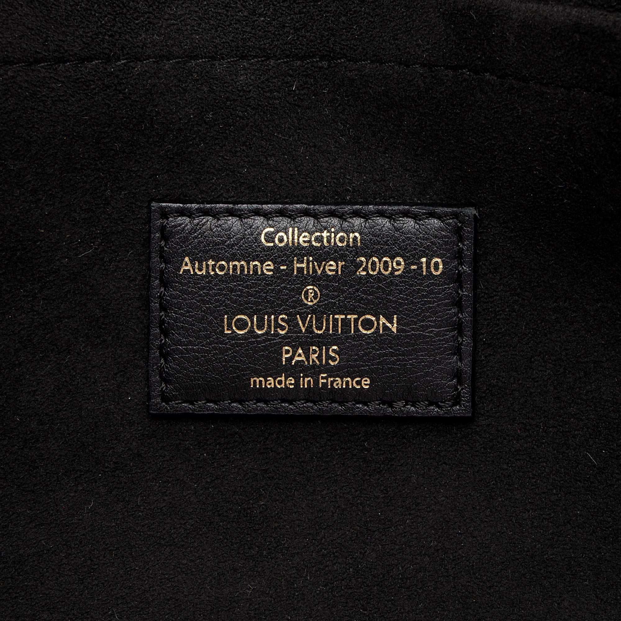 Louis Vuitton Limited Edition Monogram Eclipse Alma Satchel (SHF-nMS5IK)