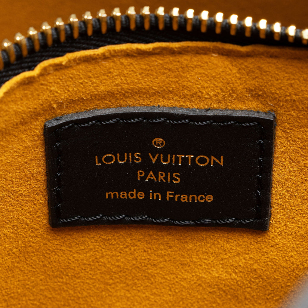 Louis Vuitton Limited Edition Monogram Giant Canvas Jungle Neonoe MM Shoulder Ba