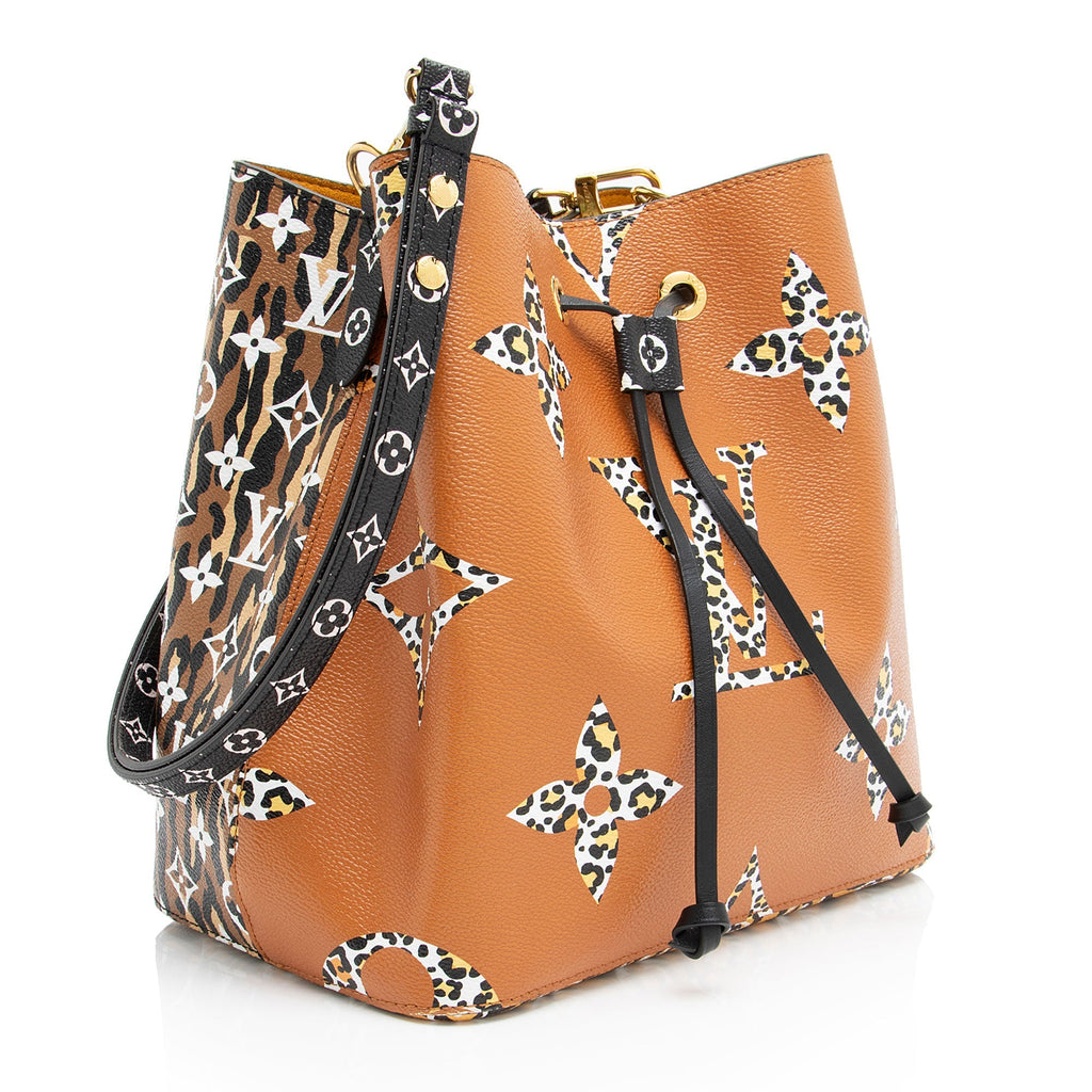 Louis Vuitton Limited Edition Monogram Giant Canvas Jungle Neonoe MM Shoulder Ba