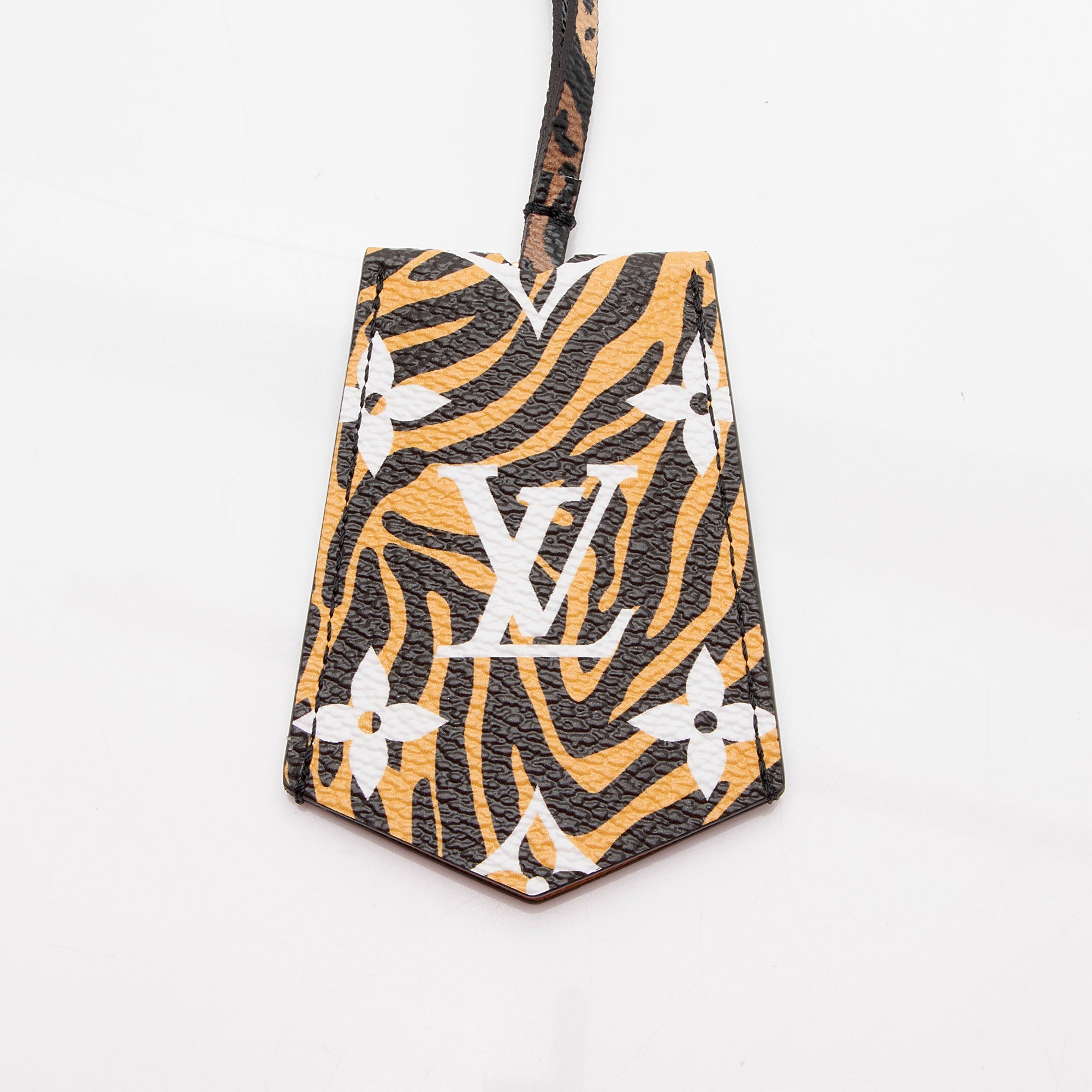 Louis Vuitton Limited Edition Monogram Giant Jungle Luggage Tag (SHF-frEXsn)