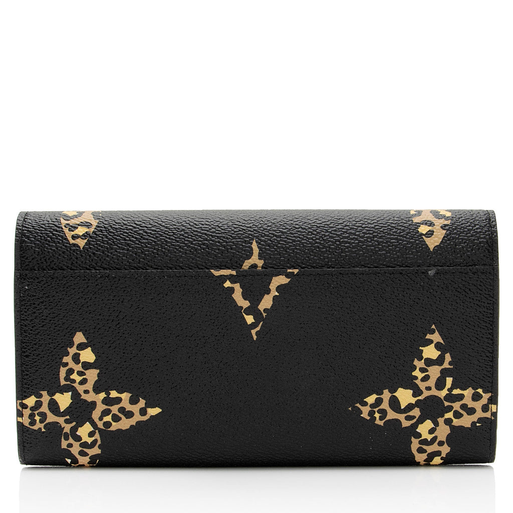 Louis Vuitton Limited Edition Monogram Giant Jungle Sarah Wallet (SHF-W6wwMJ)
