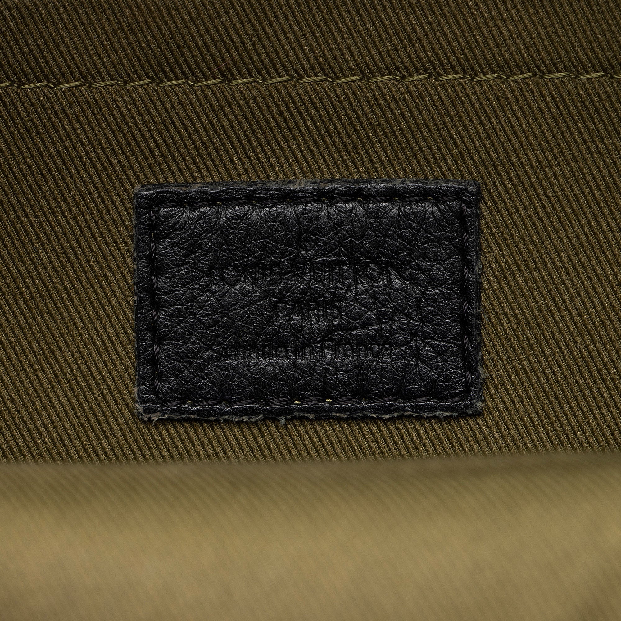 Louis Vuitton Limited Edition Monogram Infrarouge Palm Springs Mini Backpack (SHF-UuoXj7)