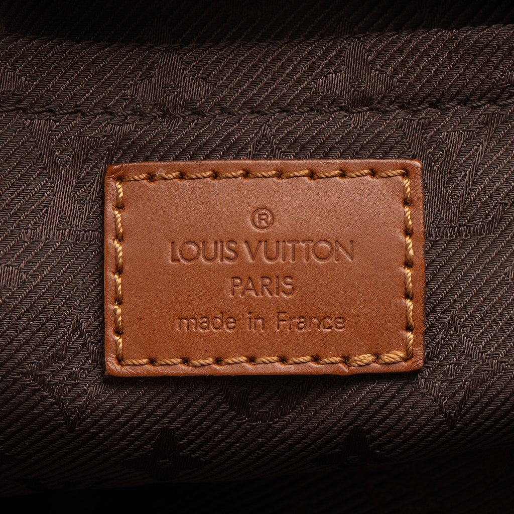 Louis Vuitton Limited Edition Monogram Suede Onatah GM Hobo (SHF-G76oTY)