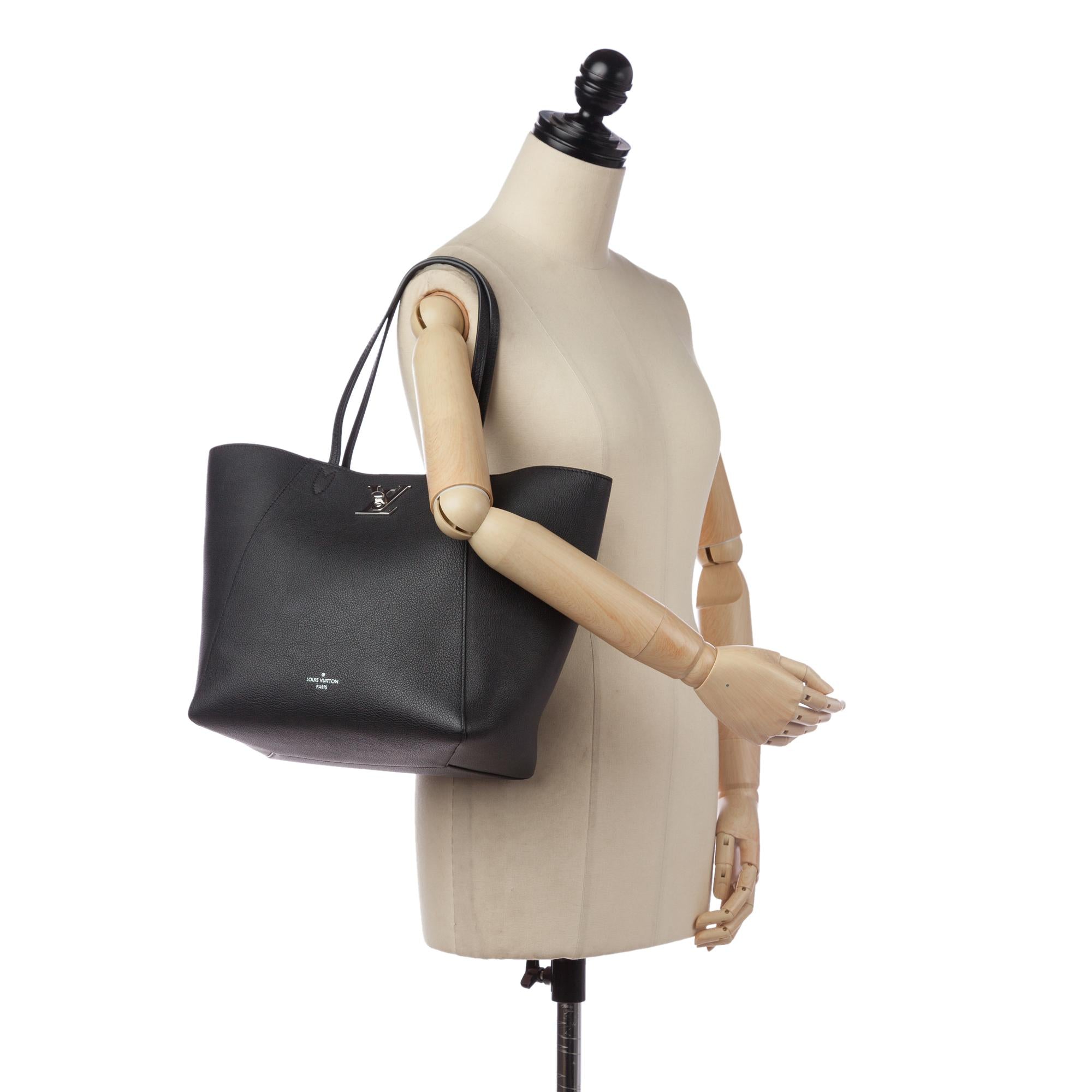 Louis Vuitton Lockme Cabas Tote (SHG-32867)