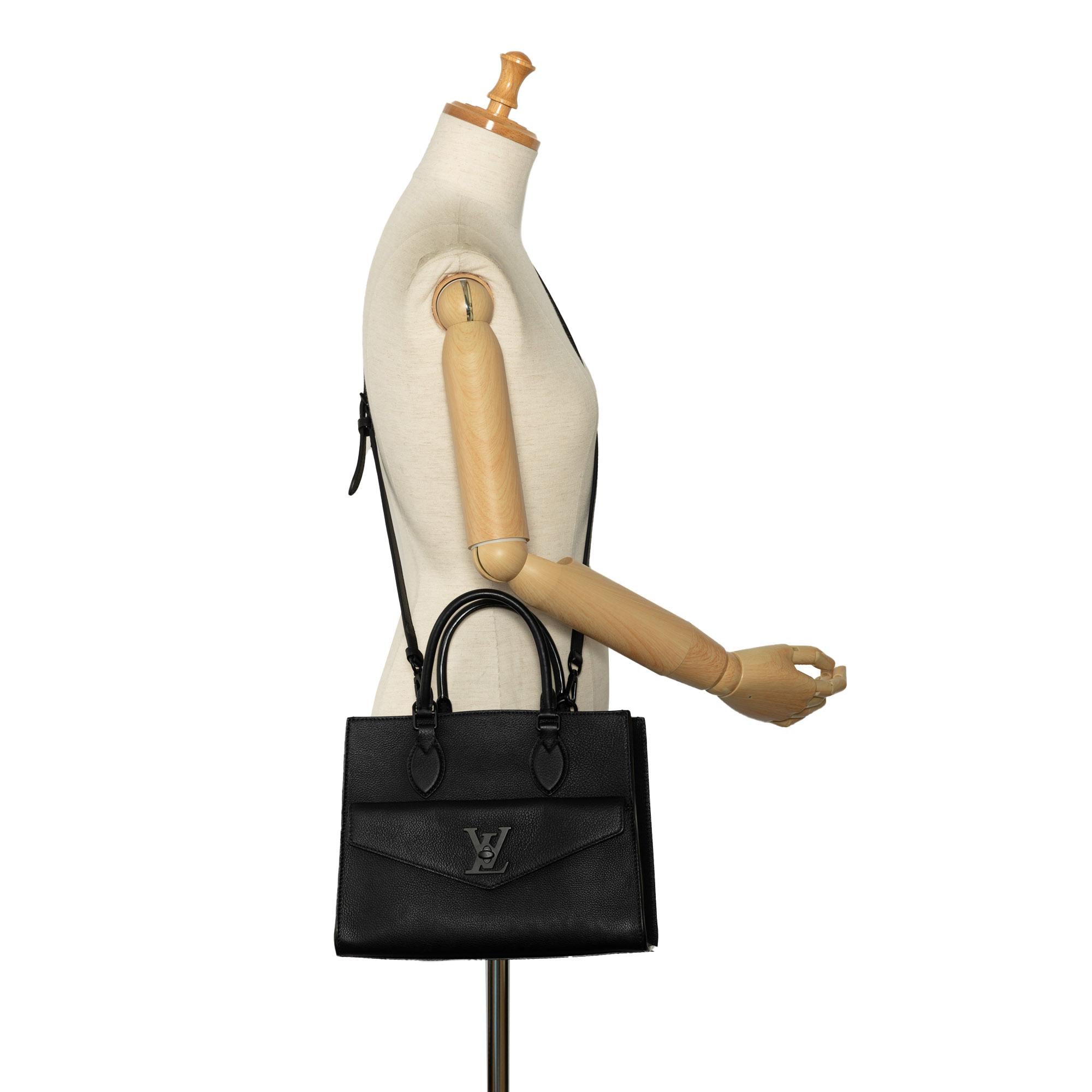 Louis Vuitton Lockme Tote PM (SHG-65hDbe)