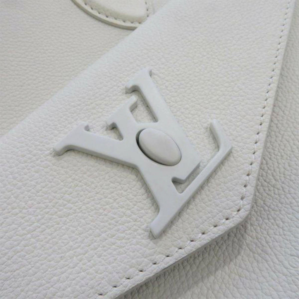 Louis Vuitton Lockme Tote PM (SHG-Z7oBGc)