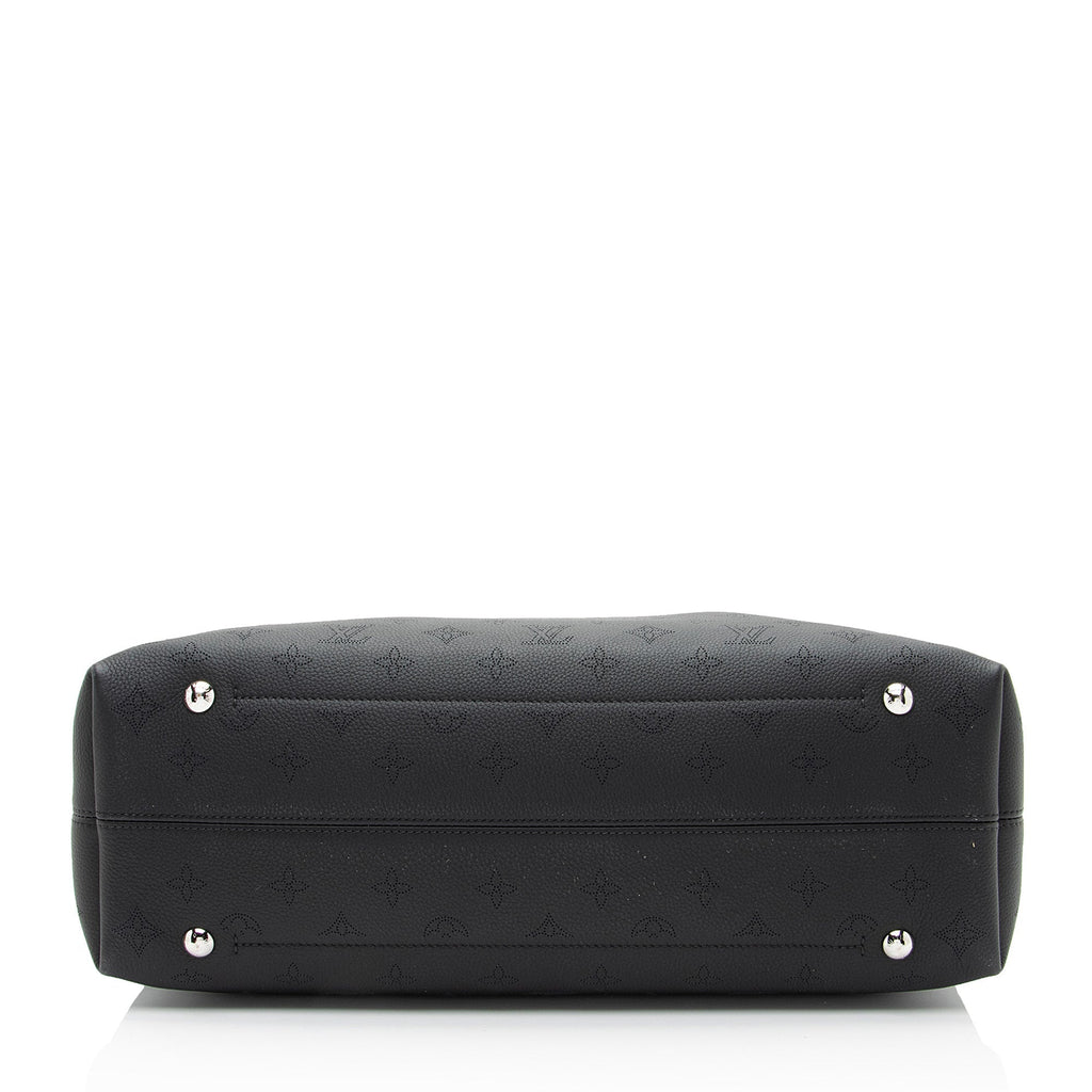 Louis Vuitton Mahina Leather Boundless Tote