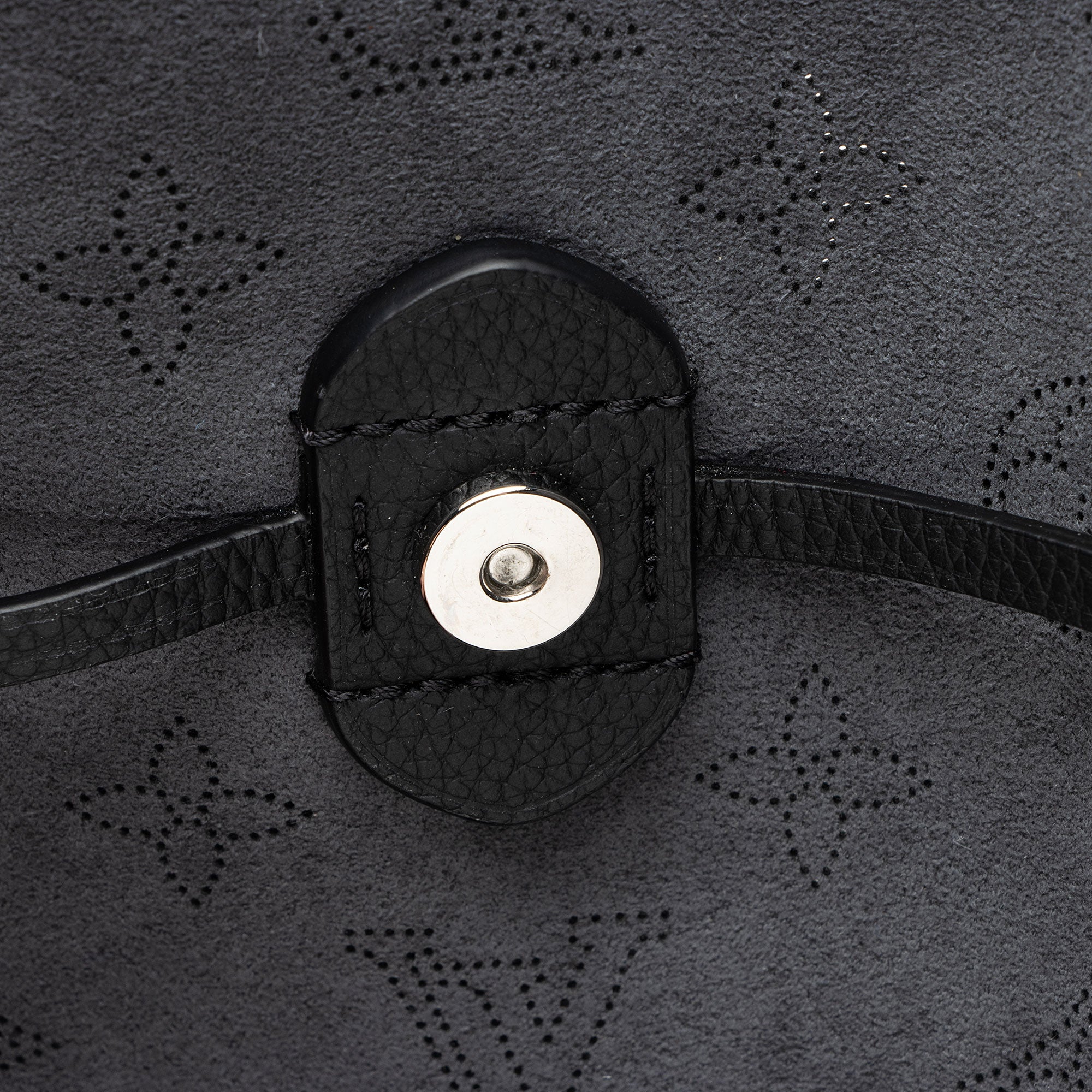 Louis Vuitton Mahina Leather Boundless Tote