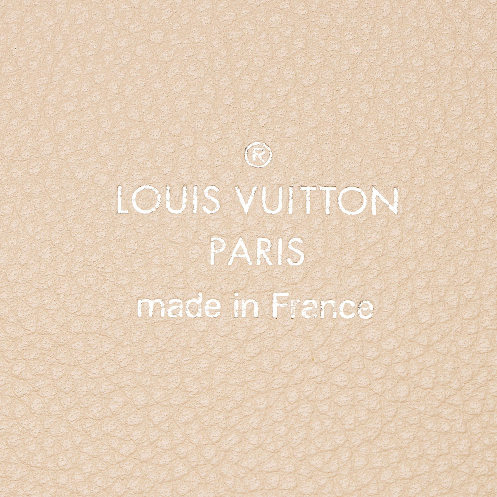 Louis Vuitton Mahina Leather Hina MM Tote